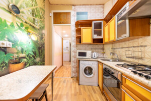 трехкомнатная квартира в Харькове, район Центр, на ул. Багалея 17 в аренду на долгий срок помесячно фото 2 трехкомнатная квартира в Харькове, район Центр, на ул. Багалея 17 в аренду на долгий срок помесячно фото 2