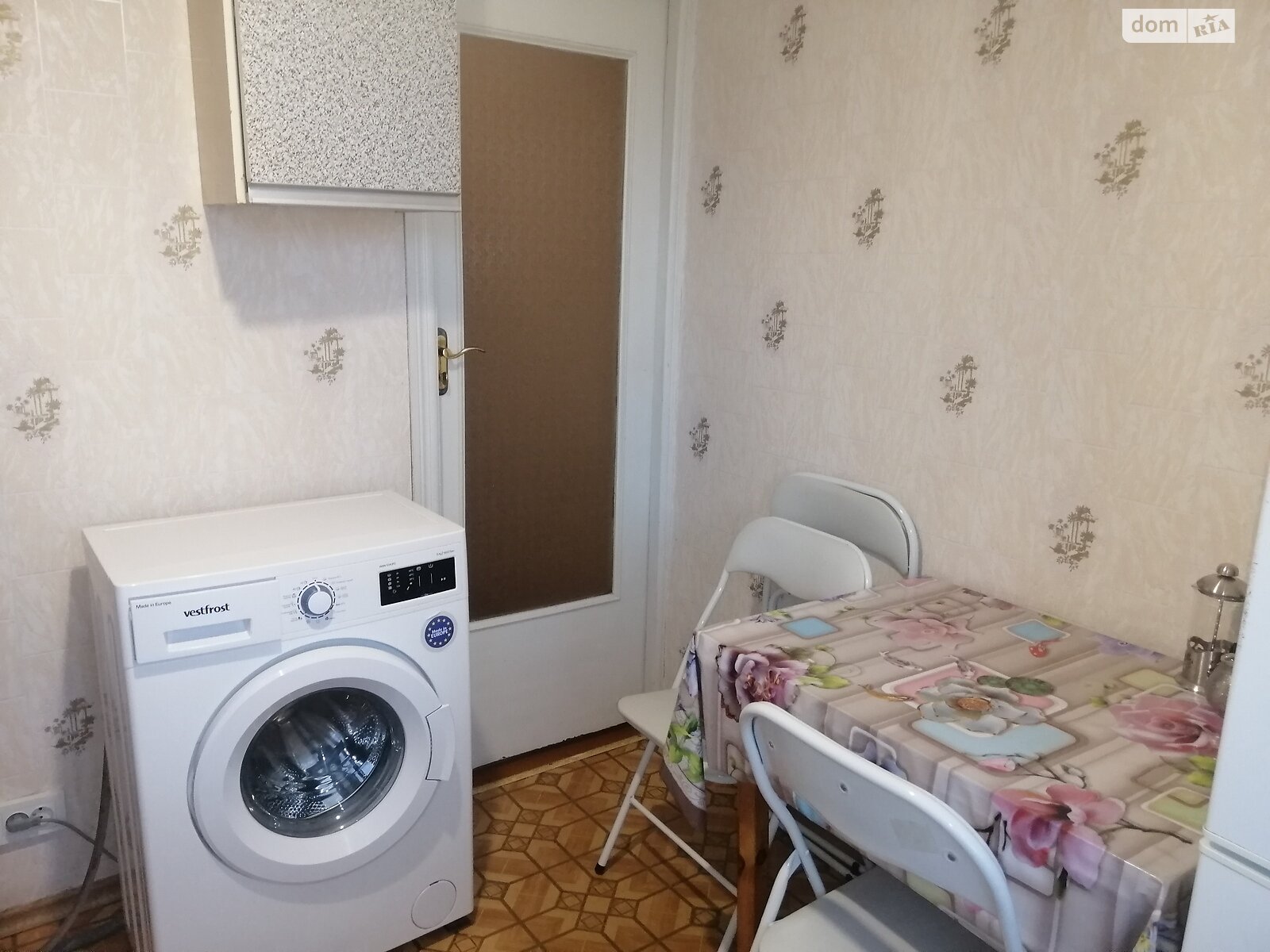 однокомнатная квартира в Херсоне, район ХБК, на ул. Мира 21 в аренду на долгий срок помесячно фото 1 однокомнатная квартира в Херсоне, район ХБК, на ул. Мира 21 в аренду на долгий срок помесячно фото 1