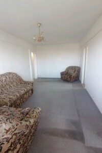 трехкомнатная квартира в Хмельницком, на ул. Александра Кушнирука 10/2 в аренду на долгий срок помесячно фото 2