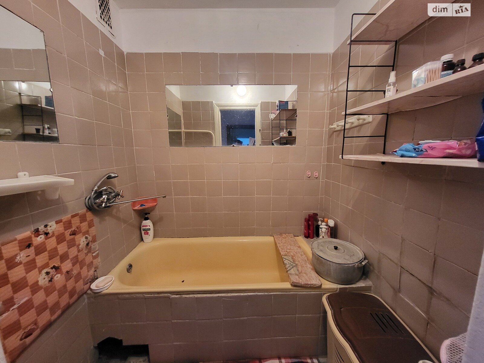 трехкомнатная квартира в Хмельницком, район Дубово, на ул. Гаевая 2 в аренду на долгий срок помесячно фото 1 трехкомнатная квартира в Хмельницком, район Дубово, на ул. Гаевая 2 в аренду на долгий срок помесячно фото 1