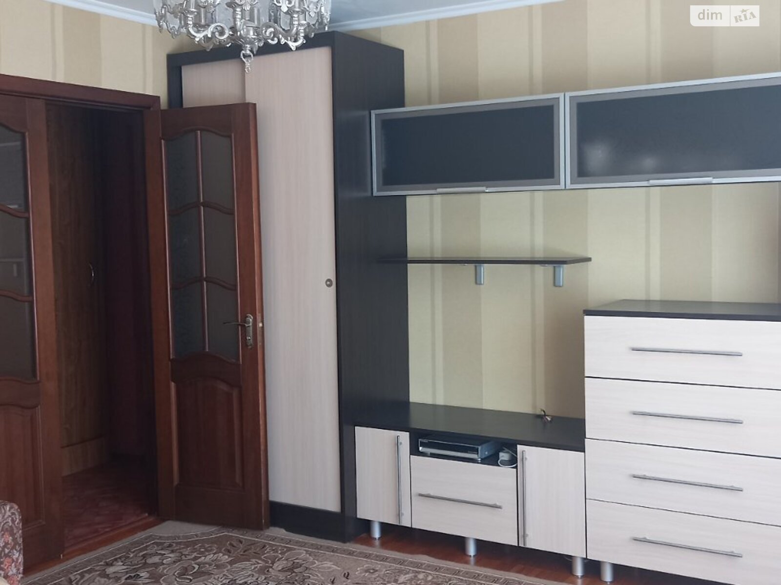 двокімнатна квартира в Хмельницькому, район Дубове, на вул. Миколи Міхновського 12 в довготривалу оренду помісячно фото 1 двокімнатна квартира в Хмельницькому, район Дубове, на вул. Миколи Міхновського 12 в довготривалу оренду помісячно фото 1