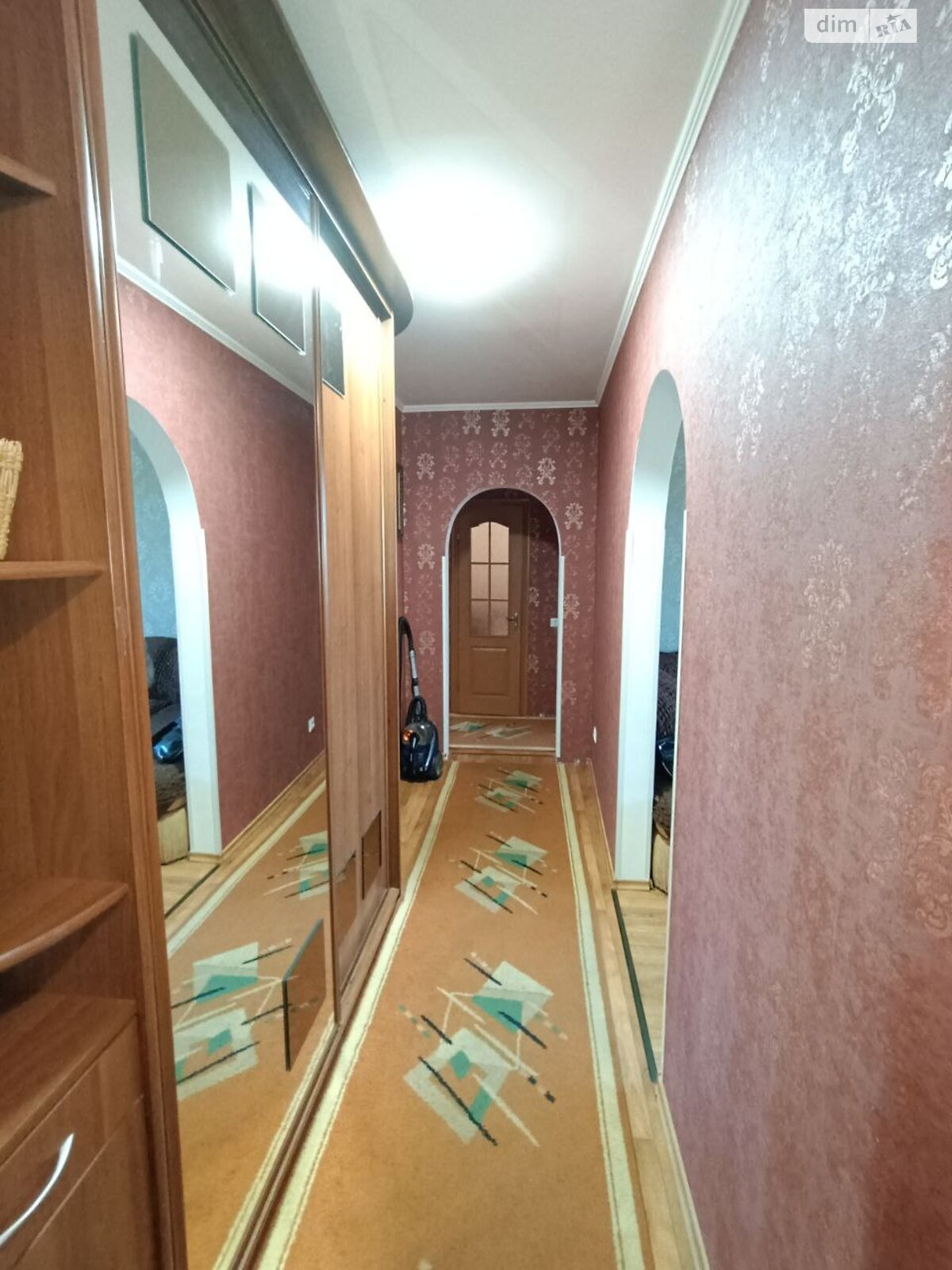 трикімнатна квартира в Хмельницькому, район Гречани дальні, на вул. Північна в довготривалу оренду помісячно фото 1 трикімнатна квартира в Хмельницькому, район Гречани дальні, на вул. Північна в довготривалу оренду помісячно фото 1