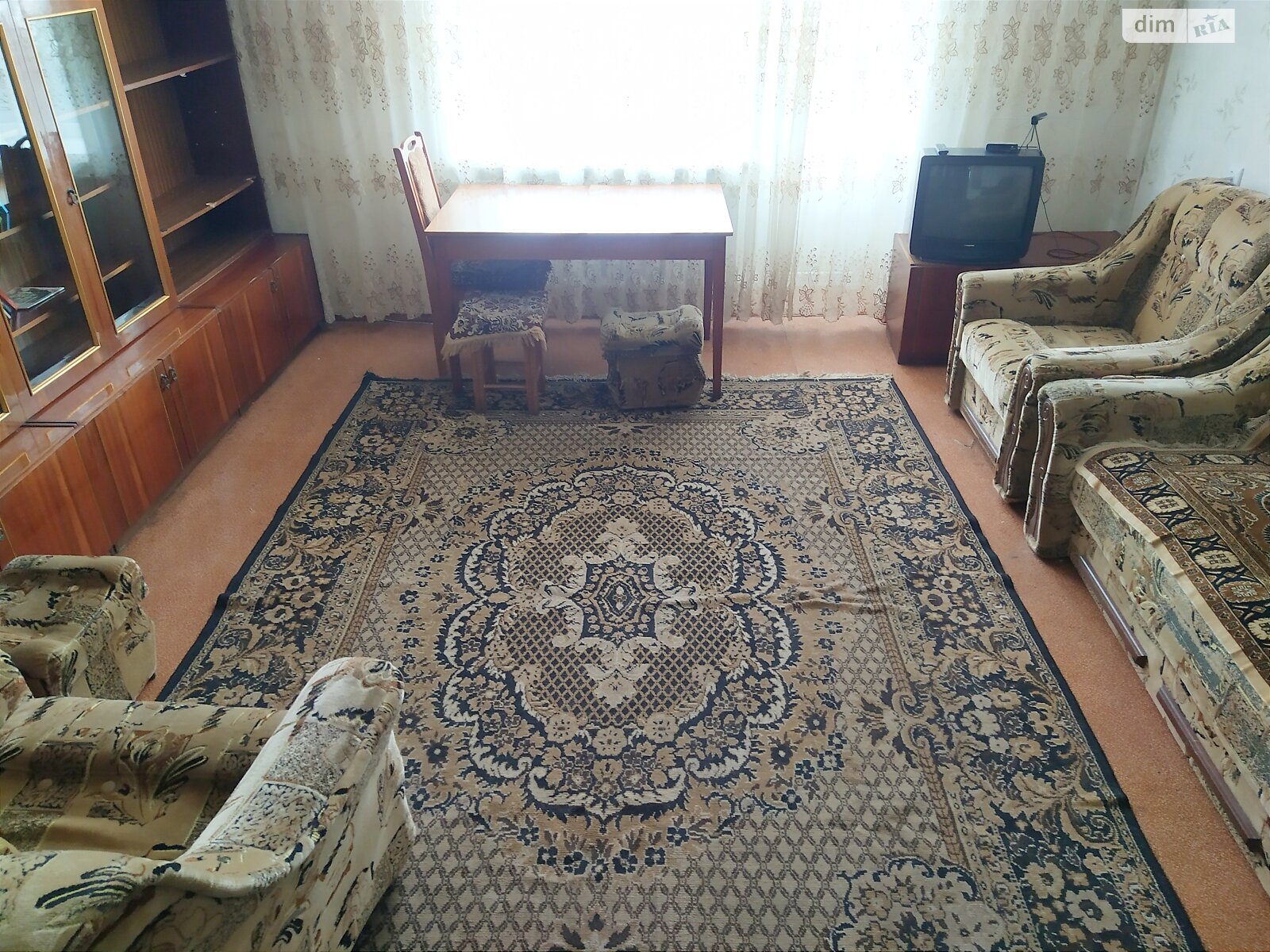 трехкомнатная квартира в Хмельницком, район Гречаны, на ул. Романа Шухевича в аренду на долгий срок помесячно фото 1 трехкомнатная квартира в Хмельницком, район Гречаны, на ул. Романа Шухевича в аренду на долгий срок помесячно фото 1