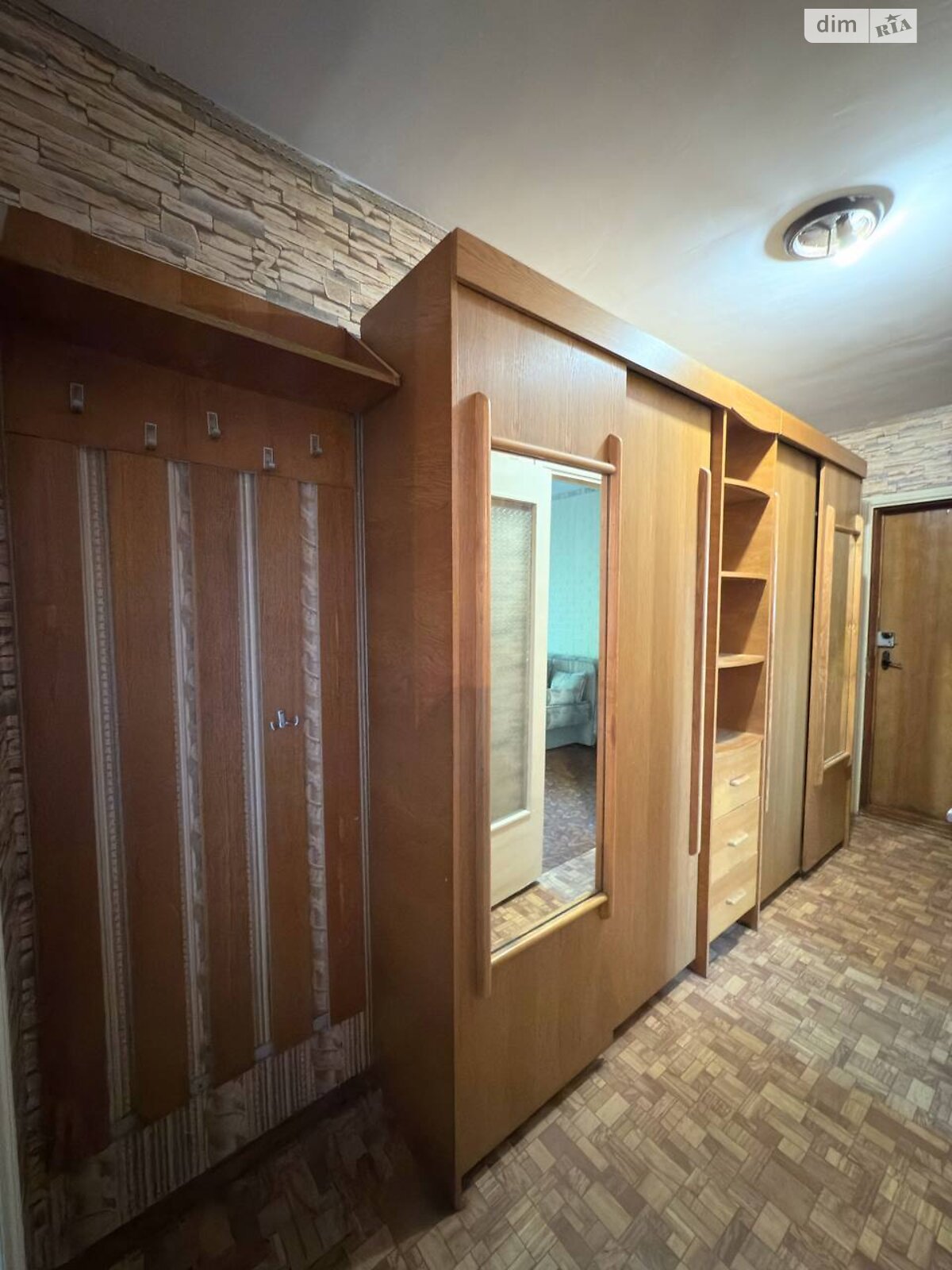 однокімнатна квартира в Хмельницькому, район Гречани, на вул. Романа Шухевича 17 в довготривалу оренду помісячно фото 1