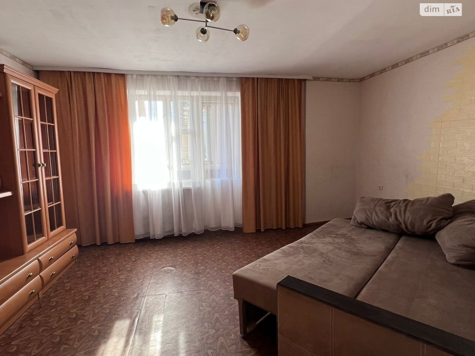 однокімнатна квартира в Хмельницькому, район Гречани, на вул. Романа Шухевича 17 в довготривалу оренду помісячно фото 1