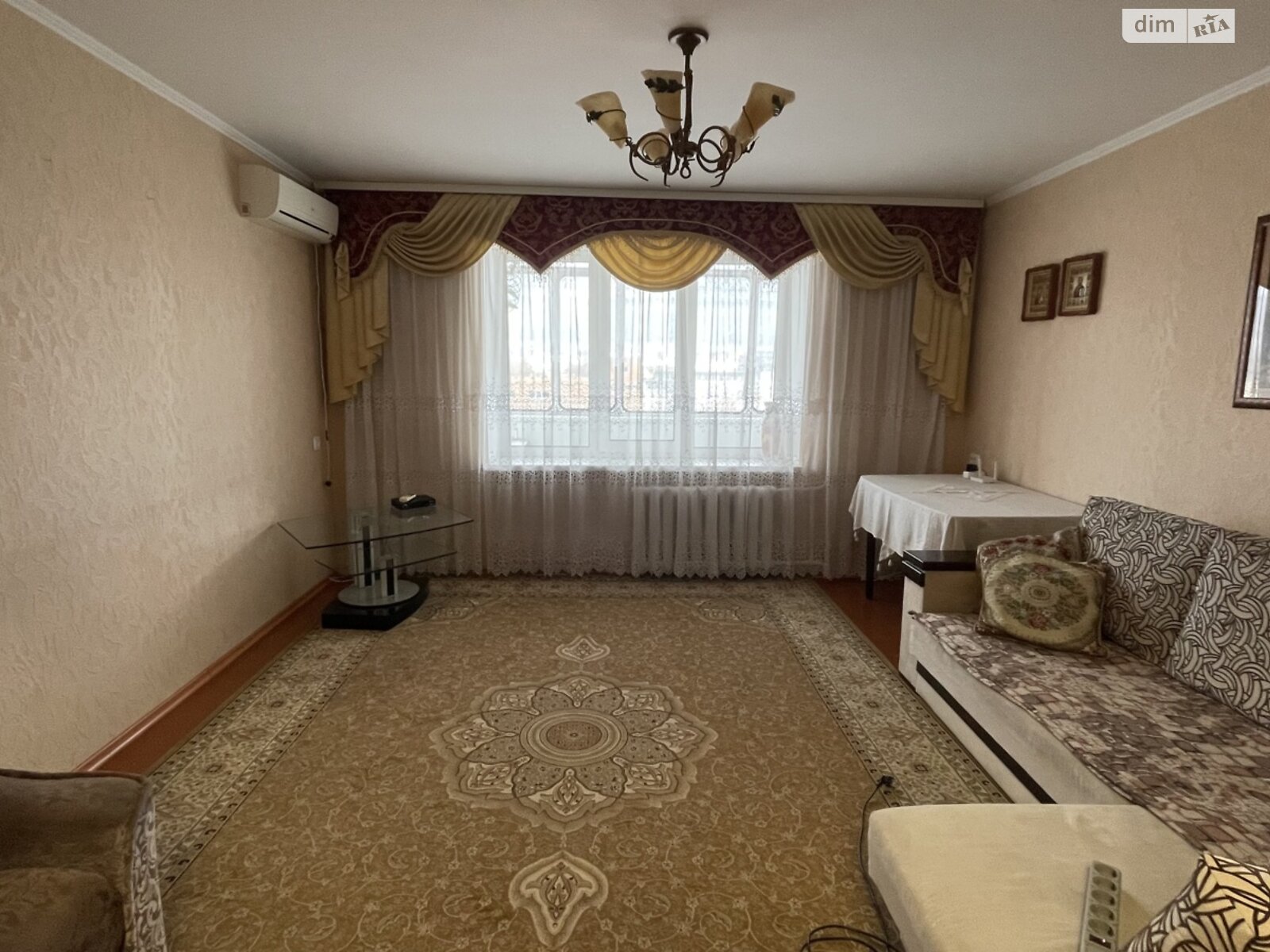 трехкомнатная квартира в Хмельницком, район Кавказ, на пер. Ипподромный 18 в аренду на долгий срок помесячно фото 1