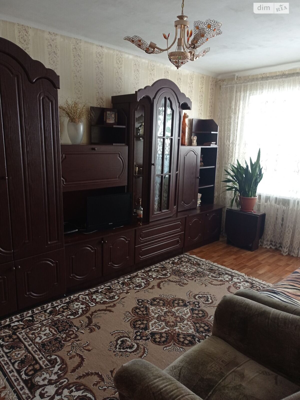 двухкомнатная квартира в Хмельницком, район Ж-д вокзал, на ул. Янчук Нины в аренду на долгий срок помесячно фото 1