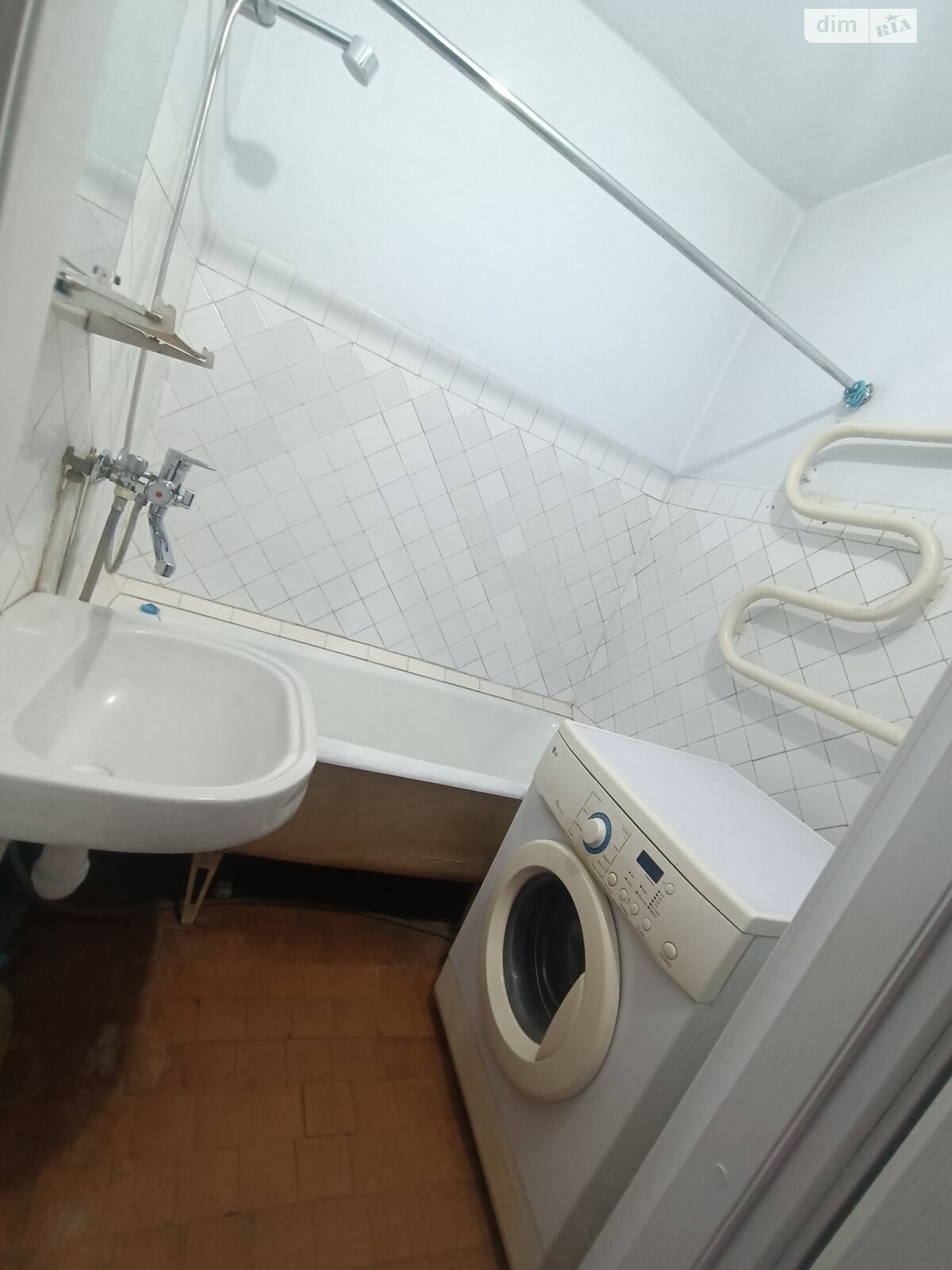 двухкомнатная квартира в Хмельницком, район Кавказ, на пер. Ипподромный 18 в аренду на долгий срок помесячно фото 1 двухкомнатная квартира в Хмельницком, район Кавказ, на пер. Ипподромный 18 в аренду на долгий срок помесячно фото 1