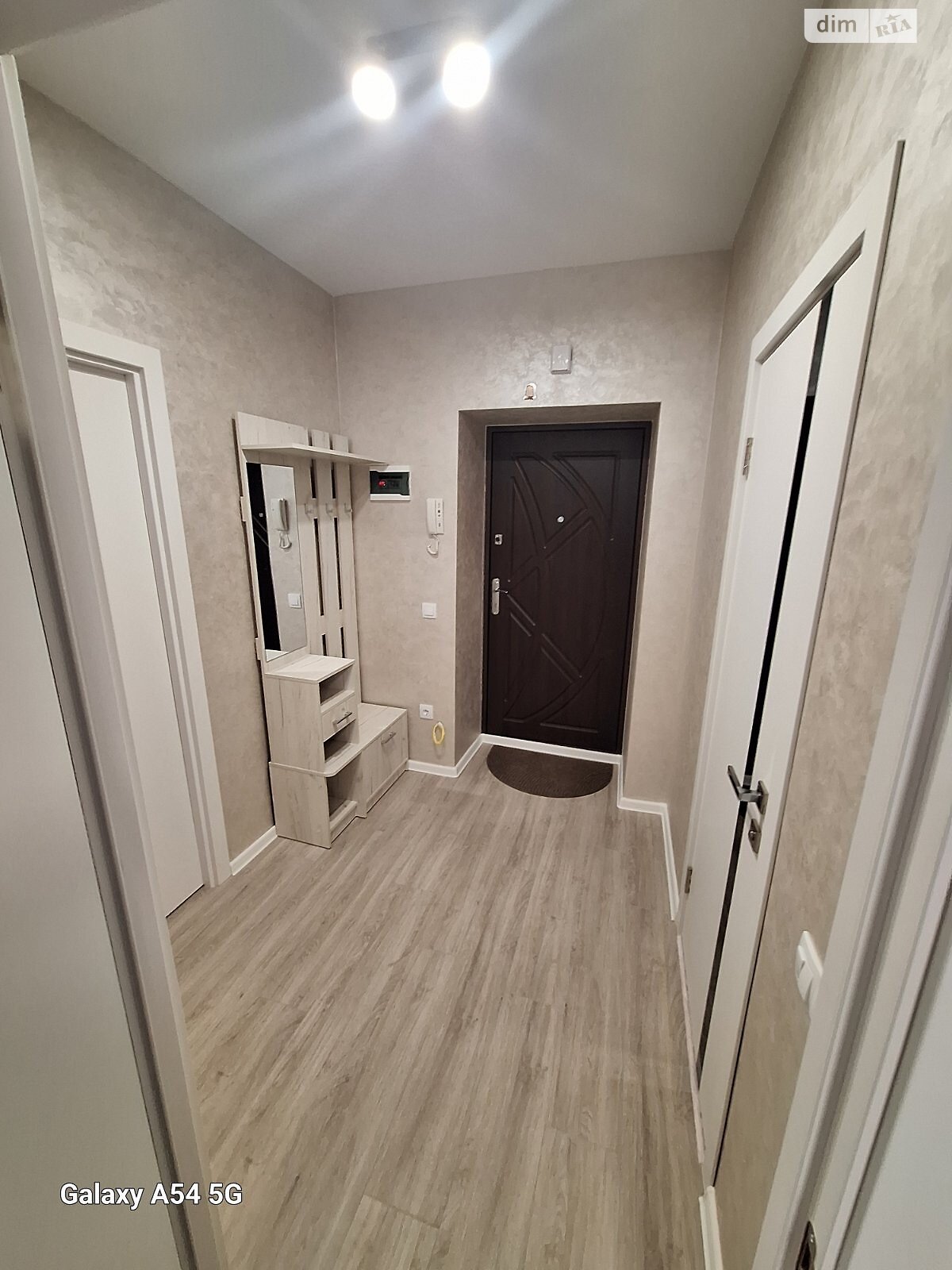 однокомнатная квартира в Хмельницком, на ул. Лесогриневецкая в аренду на долгий срок помесячно фото 1 однокомнатная квартира в Хмельницком, на ул. Лесогриневецкая в аренду на долгий срок помесячно фото 1