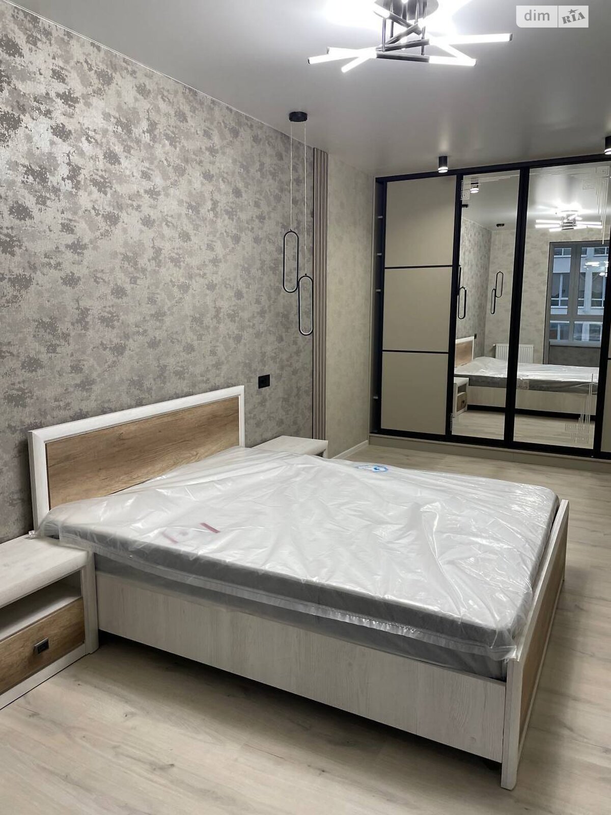 однокомнатная квартира в Хмельницком, район Лезневое, на ул. Винницкая 1/8Б в аренду на долгий срок помесячно фото 1