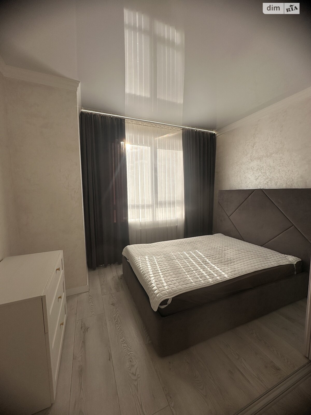 однокімнатна квартира в Хмельницькому, район Лезневе, на вул. Вінницька 1/3 в довготривалу оренду помісячно фото 1