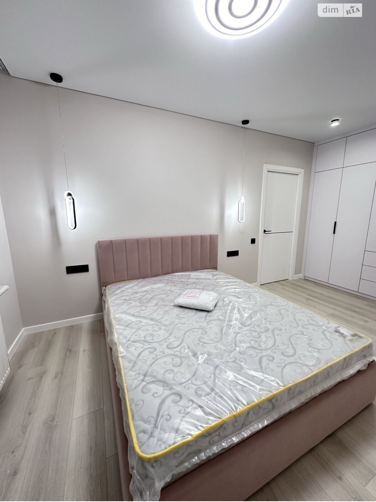 однокімнатна квартира в Хмельницькому, район Лезневе, на шосе Вінницьке 1/3Б в довготривалу оренду помісячно фото 1 однокімнатна квартира в Хмельницькому, район Лезневе, на шосе Вінницьке 1/3Б в довготривалу оренду помісячно фото 1