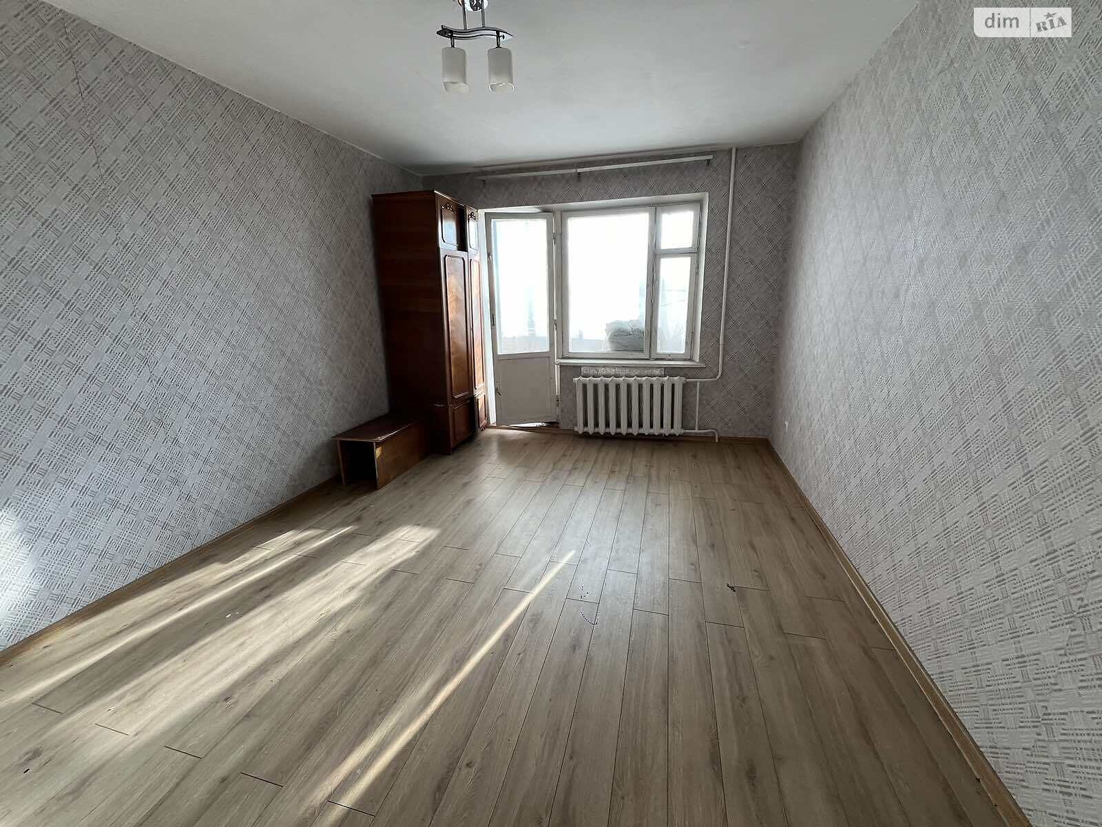 двокімнатна квартира в Хмельницькому, район Загот Зерно, на вул. Пілотська 53 в довготривалу оренду помісячно фото 1