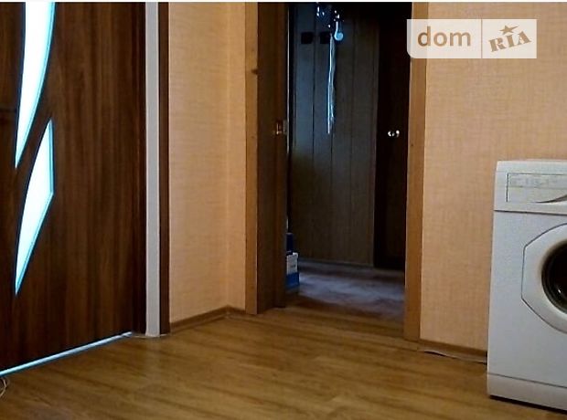 трехкомнатная квартира с мебелью в Хмельницком, район Озерная, на ул. Зализняка Максима 12, в аренду на долгий срок помесячно фото 1 трехкомнатная квартира с мебелью в Хмельницком, район Озерная, на ул. Зализняка Максима 12, в аренду на долгий срок помесячно фото 1