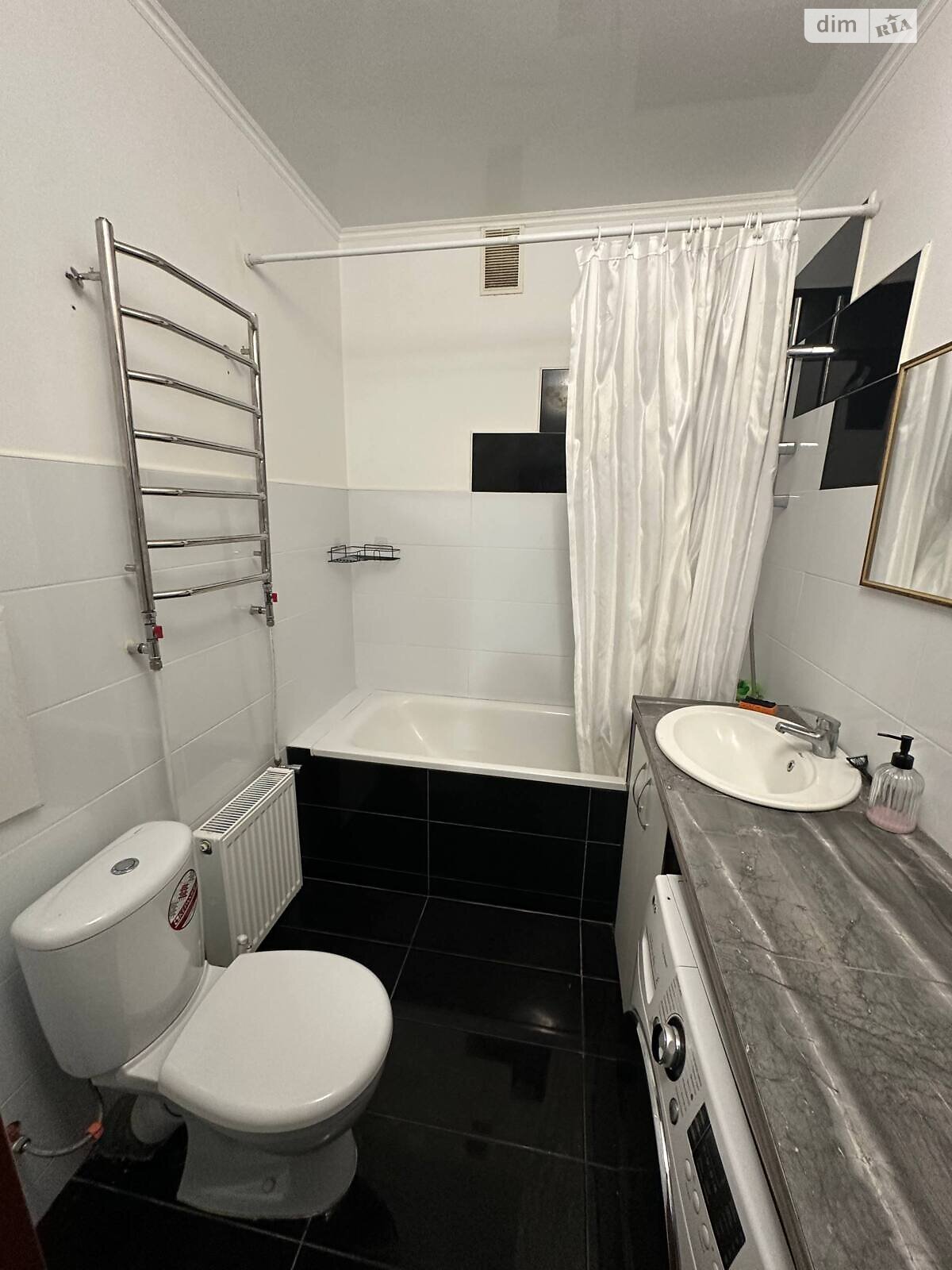 однокомнатная квартира в Хмельницком, район Озёрный, на ул. Железнодорожная в аренду на долгий срок помесячно фото 1 однокомнатная квартира в Хмельницком, район Озёрный, на ул. Железнодорожная в аренду на долгий срок помесячно фото 1