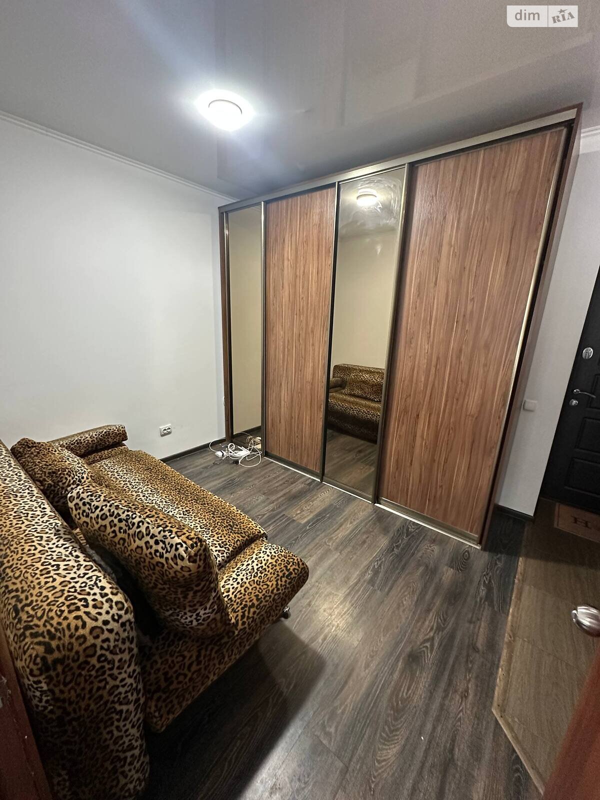 однокомнатная квартира в Хмельницком, район Озёрный, на ул. Железнодорожная в аренду на долгий срок помесячно фото 1 однокомнатная квартира в Хмельницком, район Озёрный, на ул. Железнодорожная в аренду на долгий срок помесячно фото 1