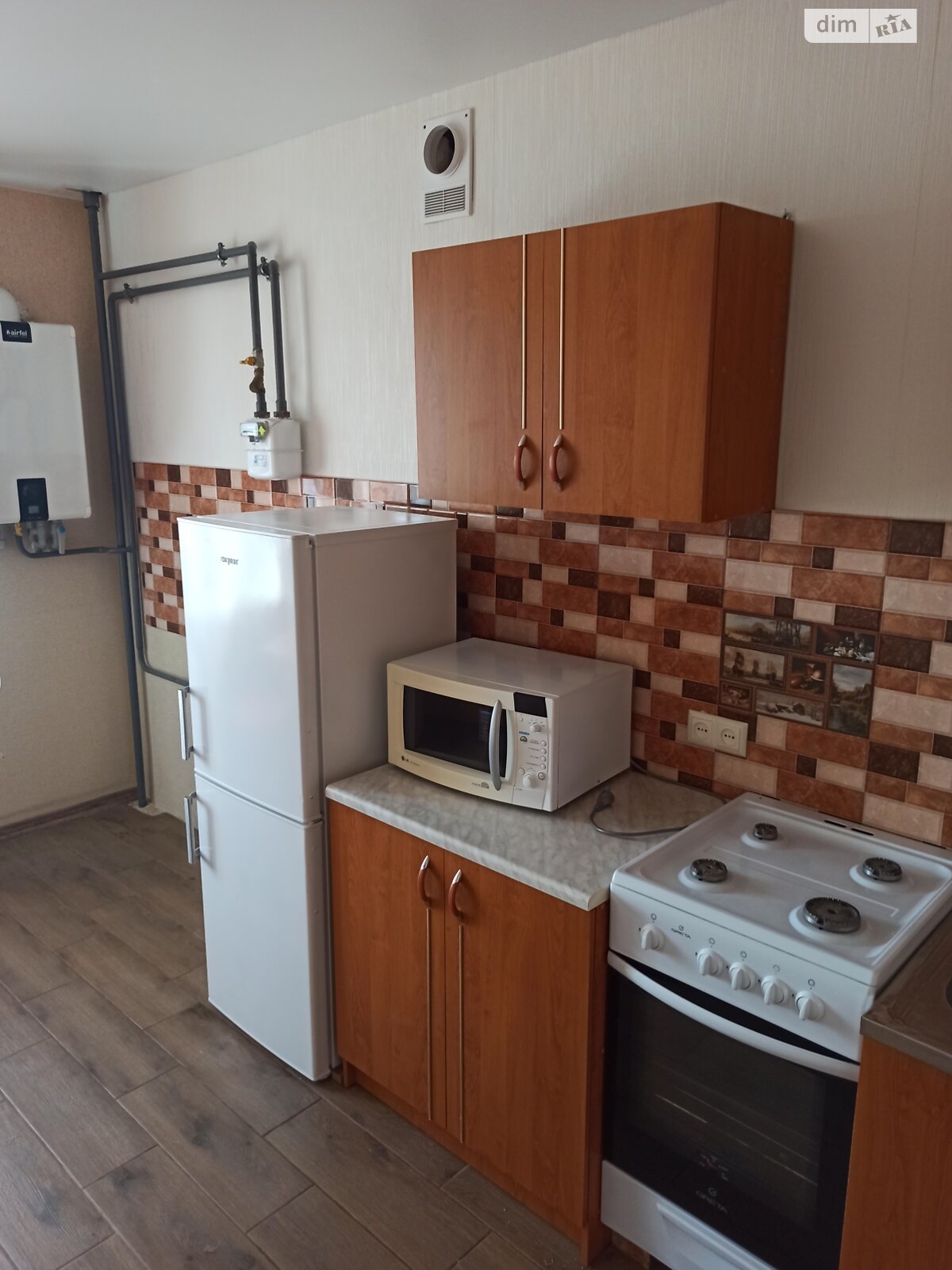 однокімнатна квартира в Хмельницькому, район Озерна, на вул. Кармелюка в довготривалу оренду помісячно фото 1 однокімнатна квартира в Хмельницькому, район Озерна, на вул. Кармелюка в довготривалу оренду помісячно фото 1