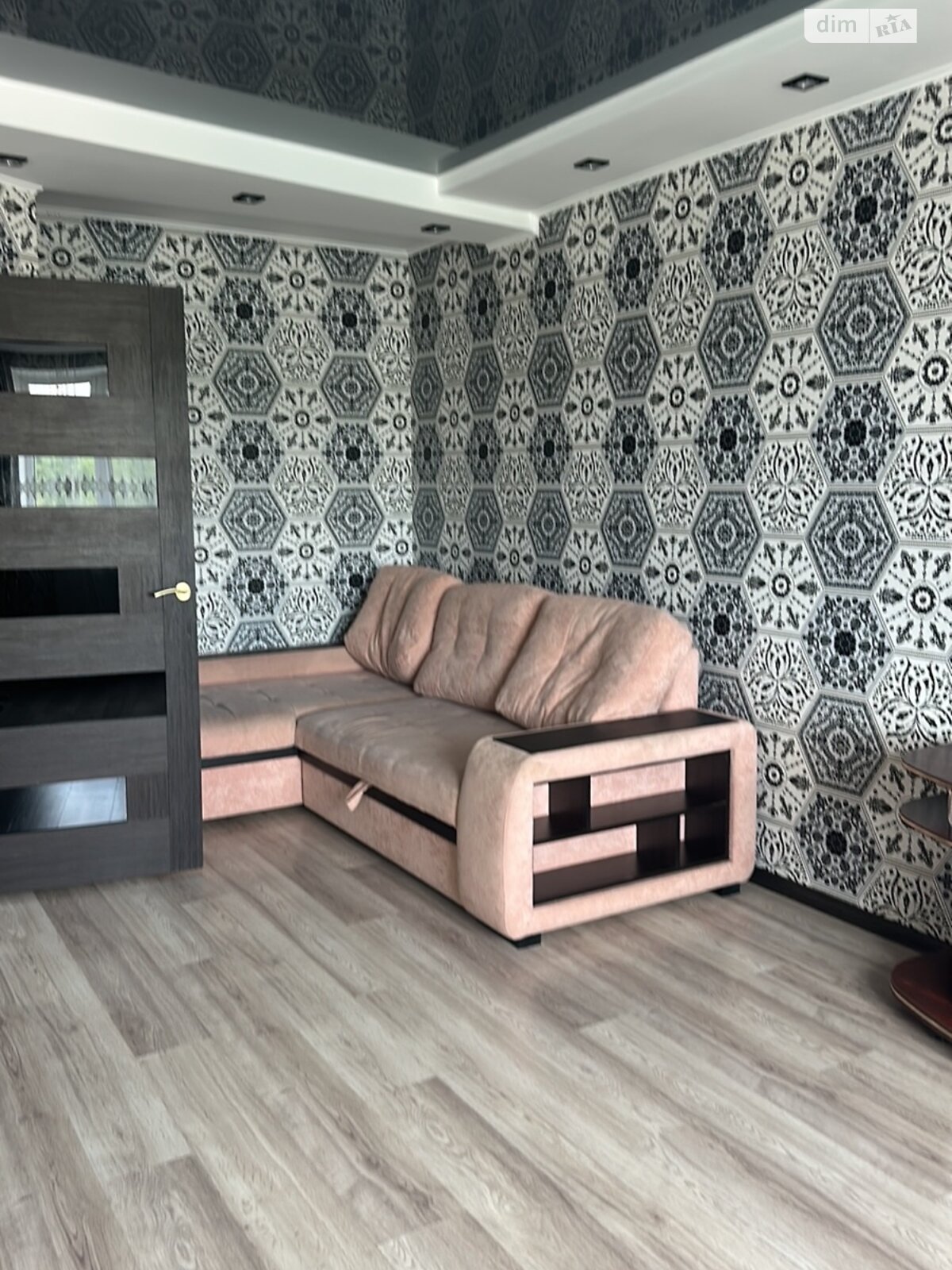 однокімнатна квартира з меблями в Хмельницькому, район Озерна, на вул. Лісогринівецька в довготривалу оренду помісячно фото 1 однокімнатна квартира з меблями в Хмельницькому, район Озерна, на вул. Лісогринівецька в довготривалу оренду помісячно фото 1