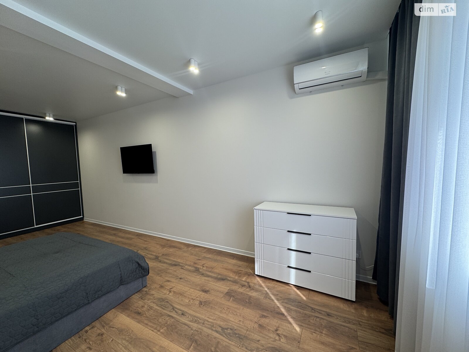 однокімнатна квартира в Хмельницькому, район Озерна, на вул. Лісогринівецька в довготривалу оренду помісячно фото 1