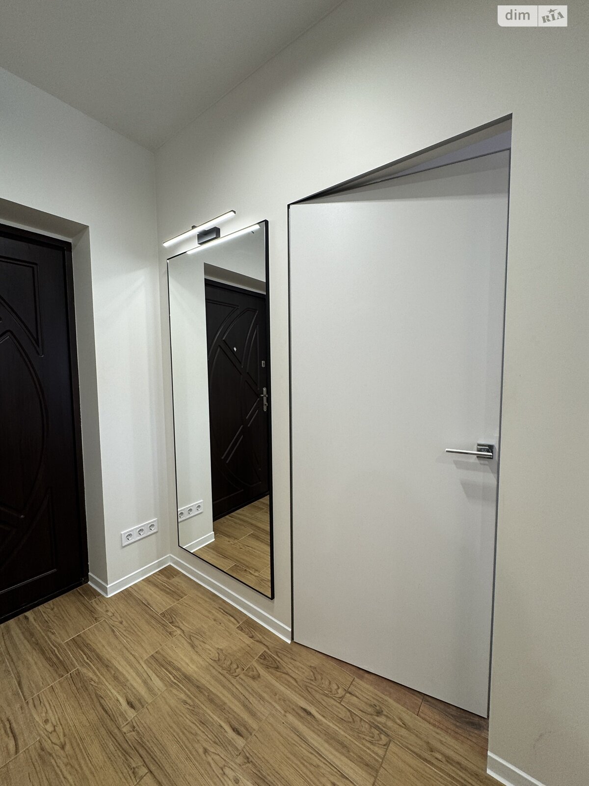 однокімнатна квартира в Хмельницькому, район Озерна, на вул. Лісогринівецька в довготривалу оренду помісячно фото 1