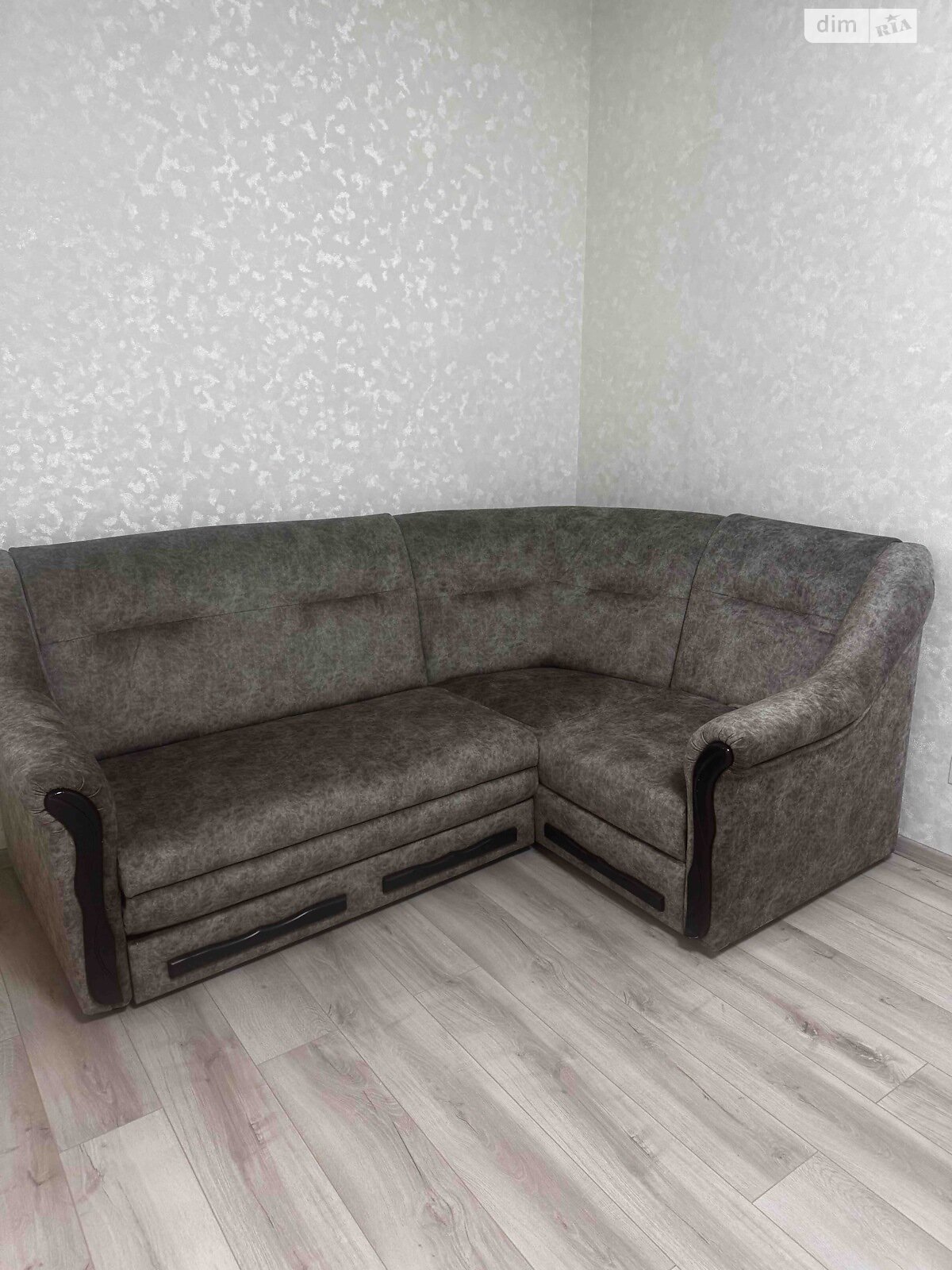 двухкомнатная квартира в Хмельницком, район Озёрный, на ул. Лесогриневецкая 34 в аренду на долгий срок помесячно фото 1 двухкомнатная квартира в Хмельницком, район Озёрный, на ул. Лесогриневецкая 34 в аренду на долгий срок помесячно фото 1