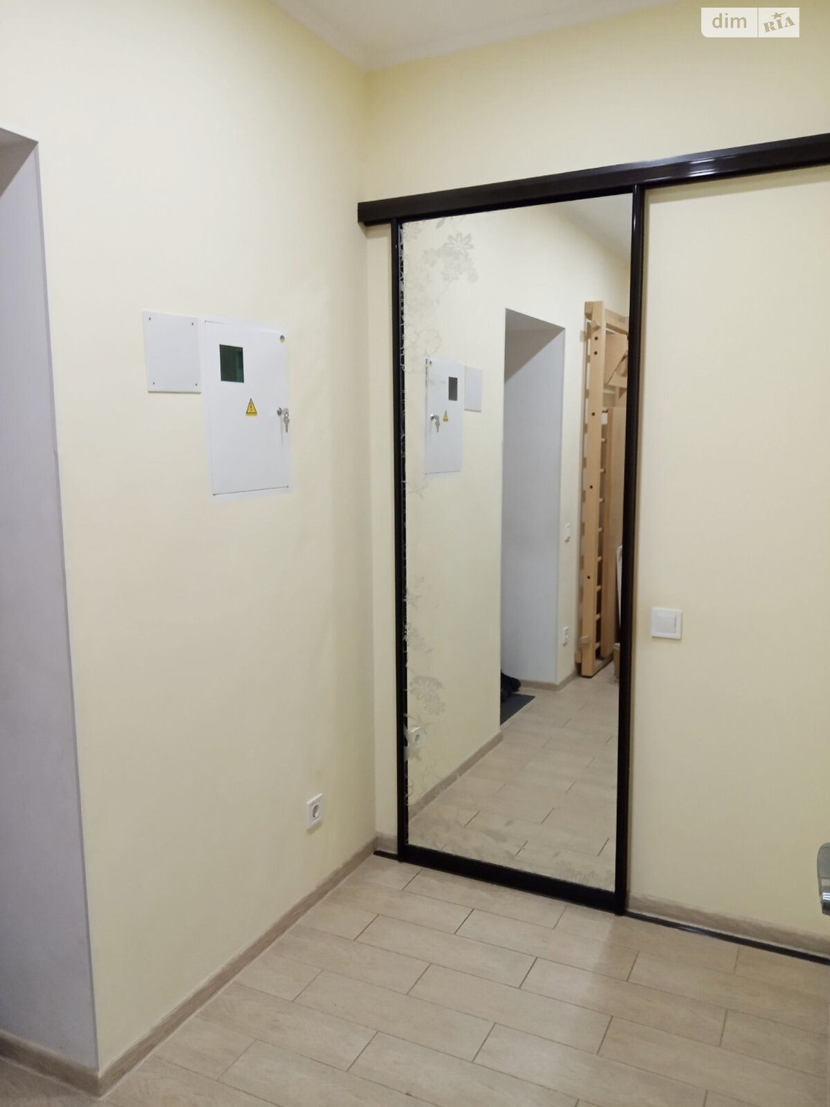 однокімнатна квартира в Хмельницькому, район Озерна, на вул. Панаса Мирного в довготривалу оренду помісячно фото 1 однокімнатна квартира в Хмельницькому, район Озерна, на вул. Панаса Мирного в довготривалу оренду помісячно фото 1