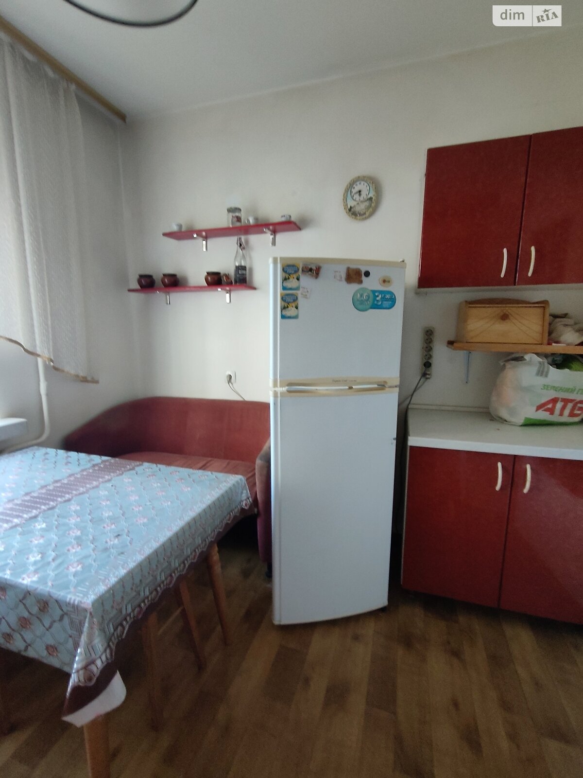 трикімнатна квартира в Хмельницькому, район Озерна, на вул. Панаса Мирного 28 в довготривалу оренду помісячно фото 1