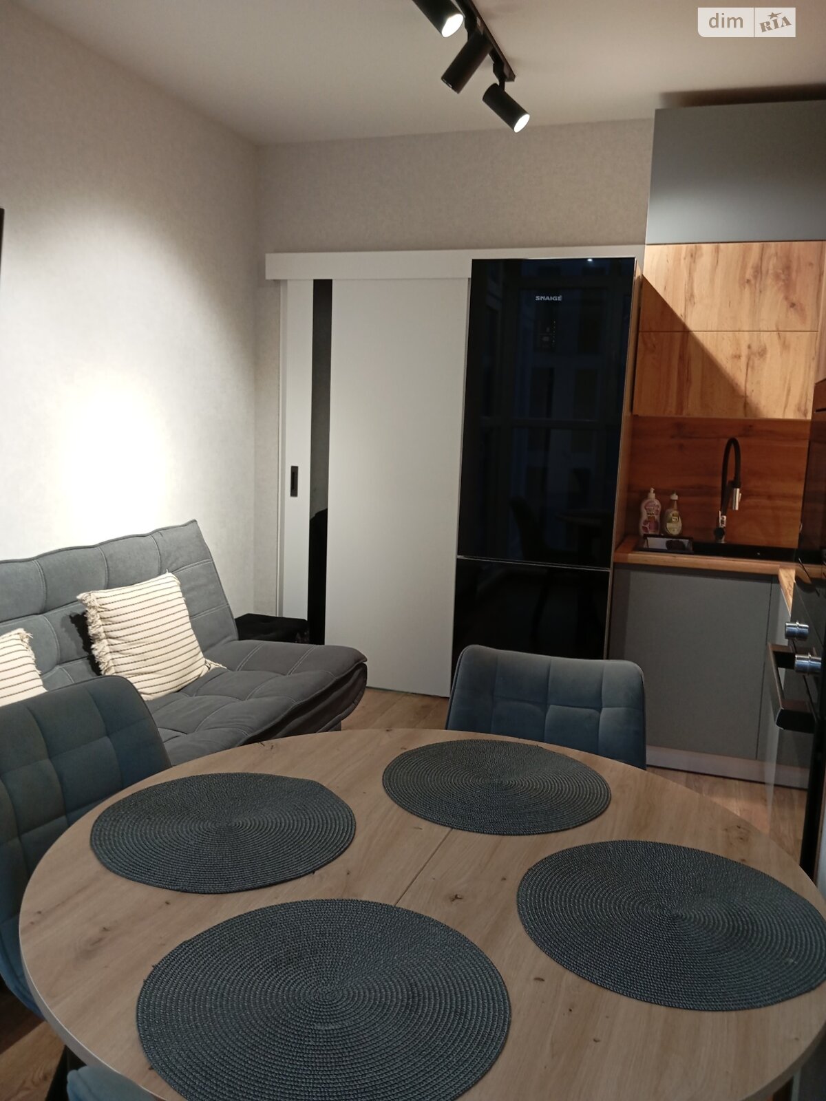 однокомнатная квартира в Хмельницком, район Озёрный, на ул. Панаса Мирного 24 в аренду на долгий срок помесячно фото 1