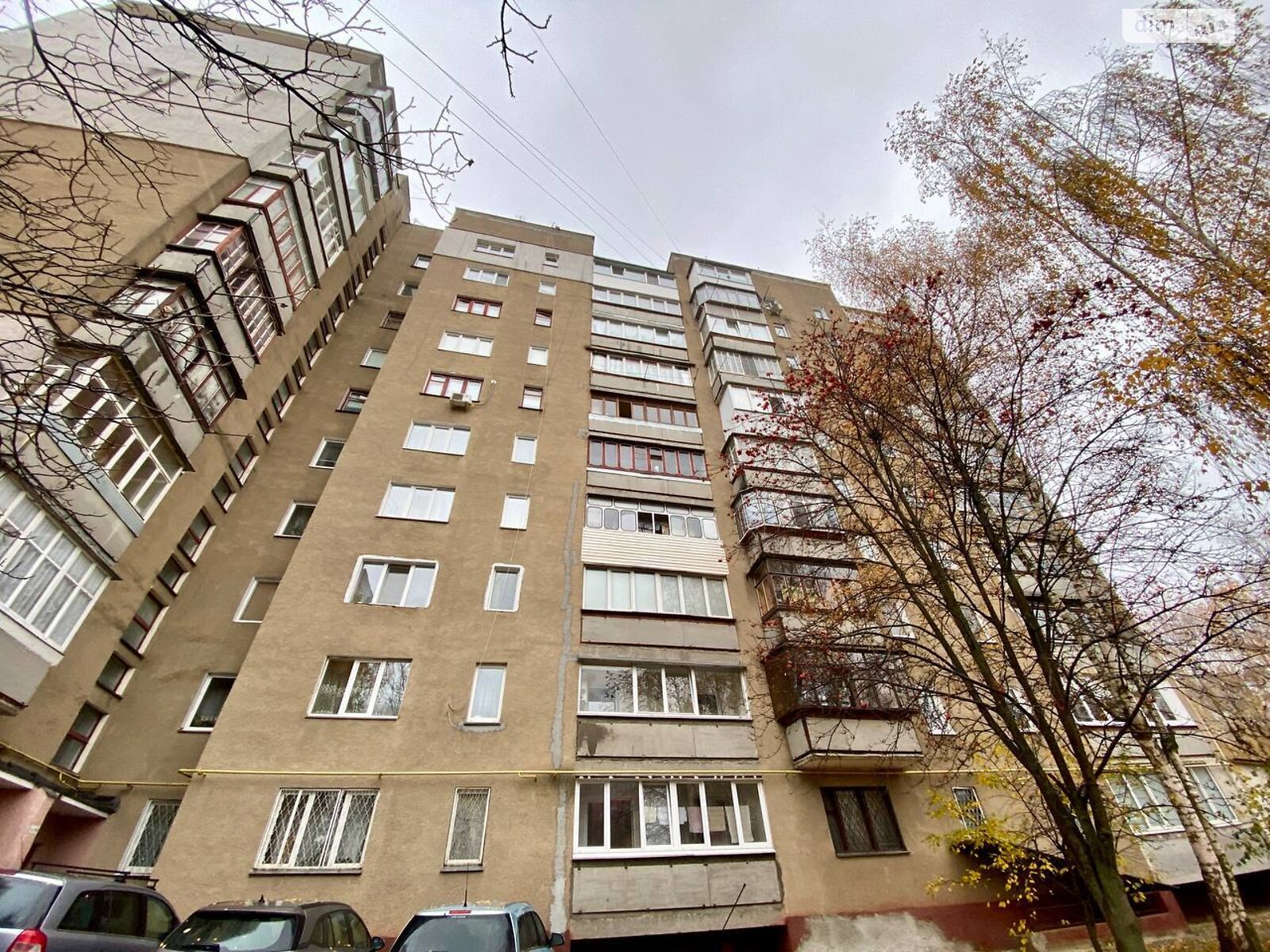 трехкомнатная квартира в Хмельницком, район Озёрный, на ул. Панаса Мирного в аренду на долгий срок помесячно фото 1 трехкомнатная квартира в Хмельницком, район Озёрный, на ул. Панаса Мирного в аренду на долгий срок помесячно фото 1