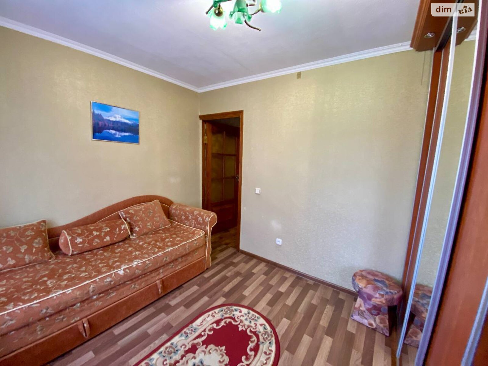 трехкомнатная квартира в Хмельницком, район Озёрный, на ул. Панаса Мирного в аренду на долгий срок помесячно фото 1 трехкомнатная квартира в Хмельницком, район Озёрный, на ул. Панаса Мирного в аренду на долгий срок помесячно фото 1