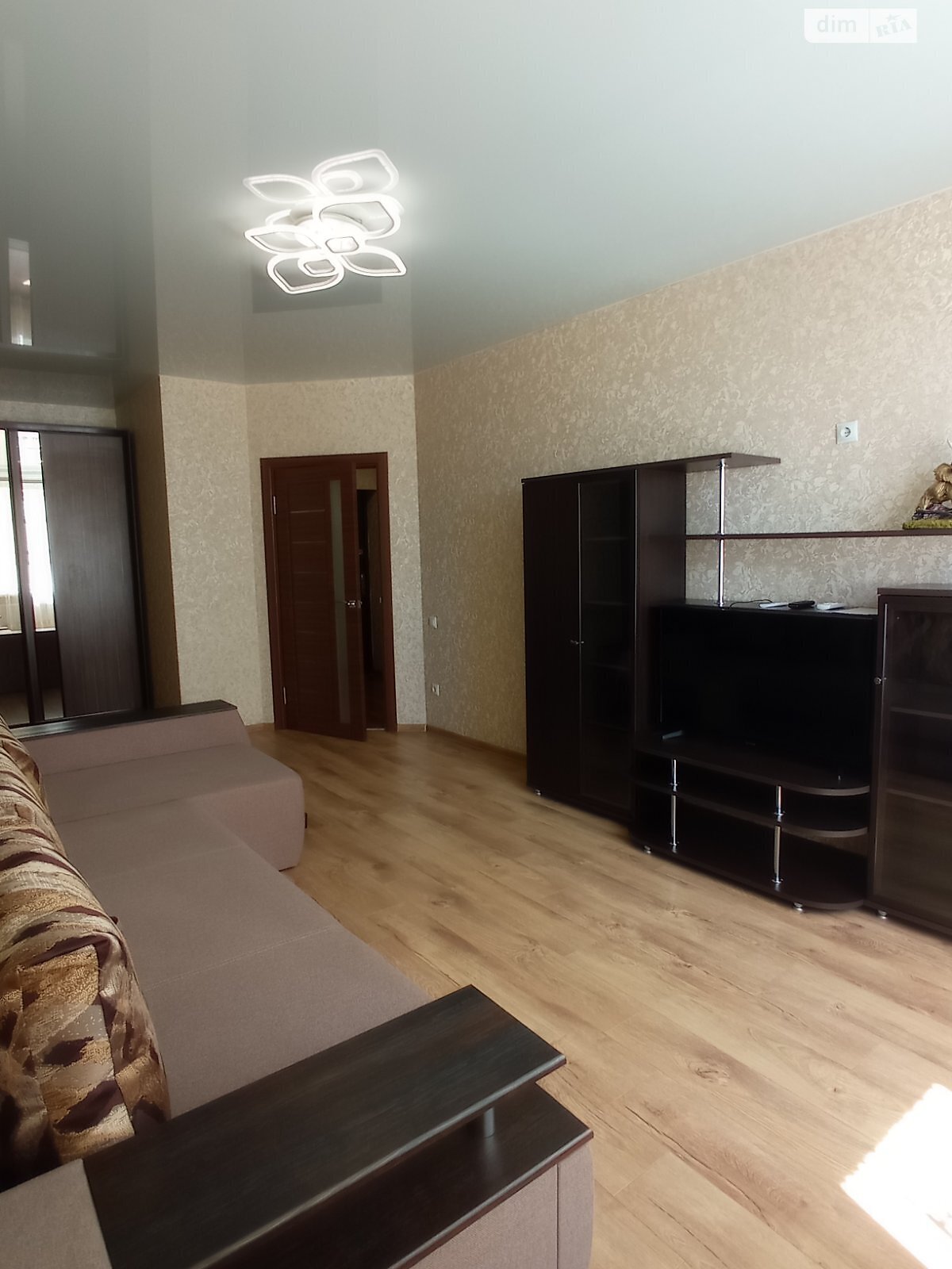однокімнатна квартира в Хмельницькому, район Озерна, на вул. Січових Стрільців 7 в довготривалу оренду помісячно фото 1 однокімнатна квартира в Хмельницькому, район Озерна, на вул. Січових Стрільців 7 в довготривалу оренду помісячно фото 1