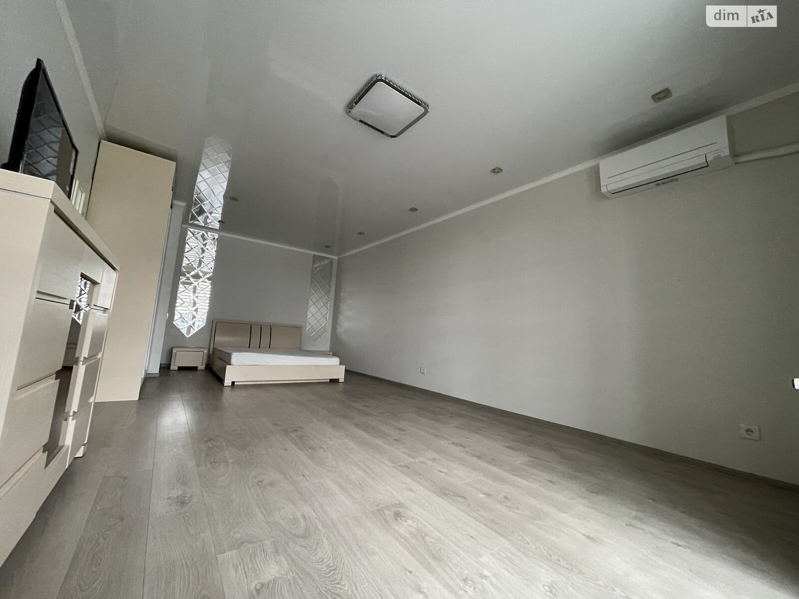 однокімнатна квартира в Хмельницькому, район Озерна, на вул. Січових Стрільців 2/1 в довготривалу оренду помісячно фото 1 однокімнатна квартира в Хмельницькому, район Озерна, на вул. Січових Стрільців 2/1 в довготривалу оренду помісячно фото 1