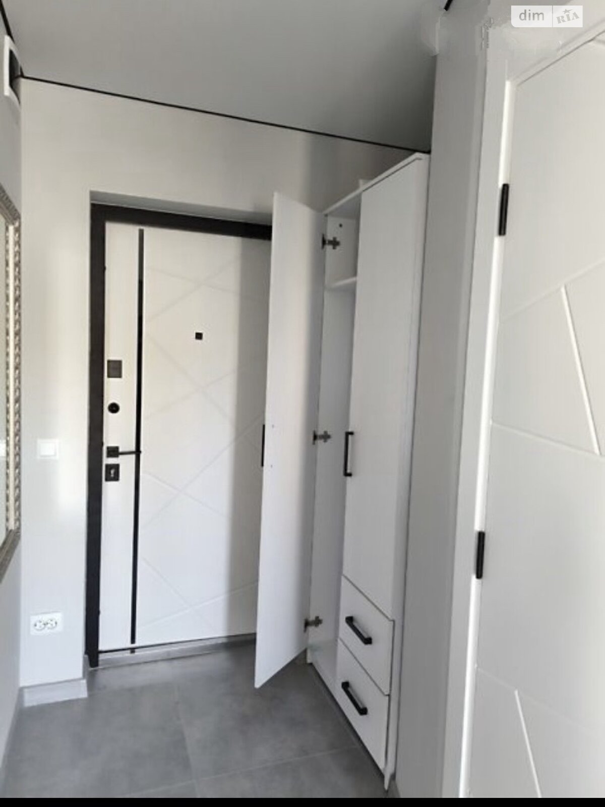 однокомнатная квартира в Хмельницком, район Озёрный, на ул. Сечевых Стрельцов 4А в аренду на долгий срок помесячно фото 1