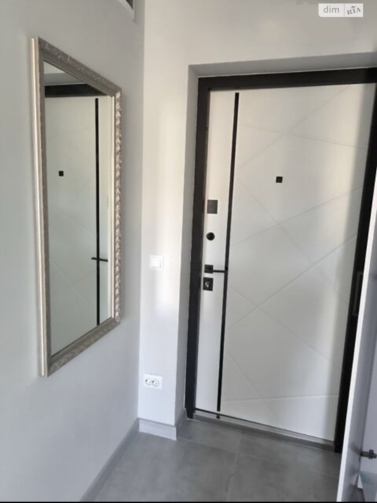 однокомнатная квартира в Хмельницком, район Озёрный, на ул. Сечевых Стрельцов 4А в аренду на долгий срок помесячно фото 1