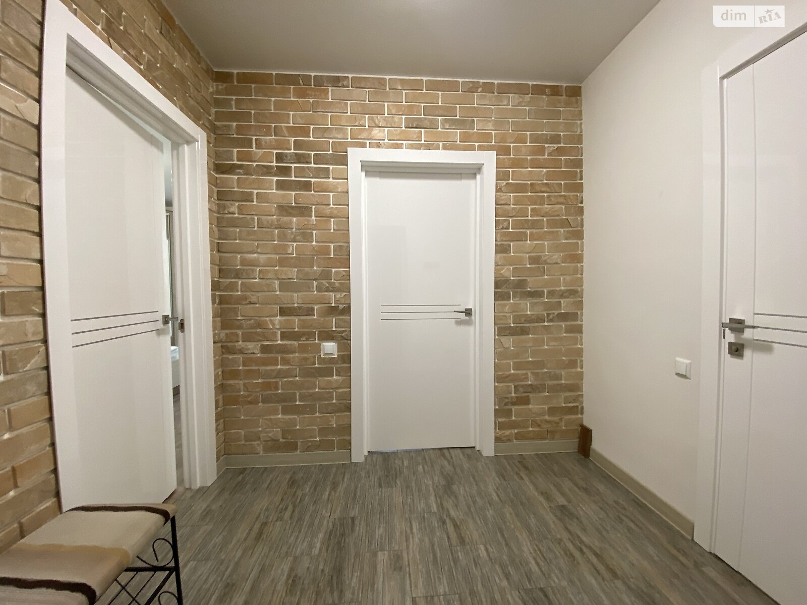 однокомнатная квартира в Хмельницком, район Озёрный, на ул. Сечевых Стрельцов 2/4 в аренду на долгий срок помесячно фото 1 однокомнатная квартира в Хмельницком, район Озёрный, на ул. Сечевых Стрельцов 2/4 в аренду на долгий срок помесячно фото 1