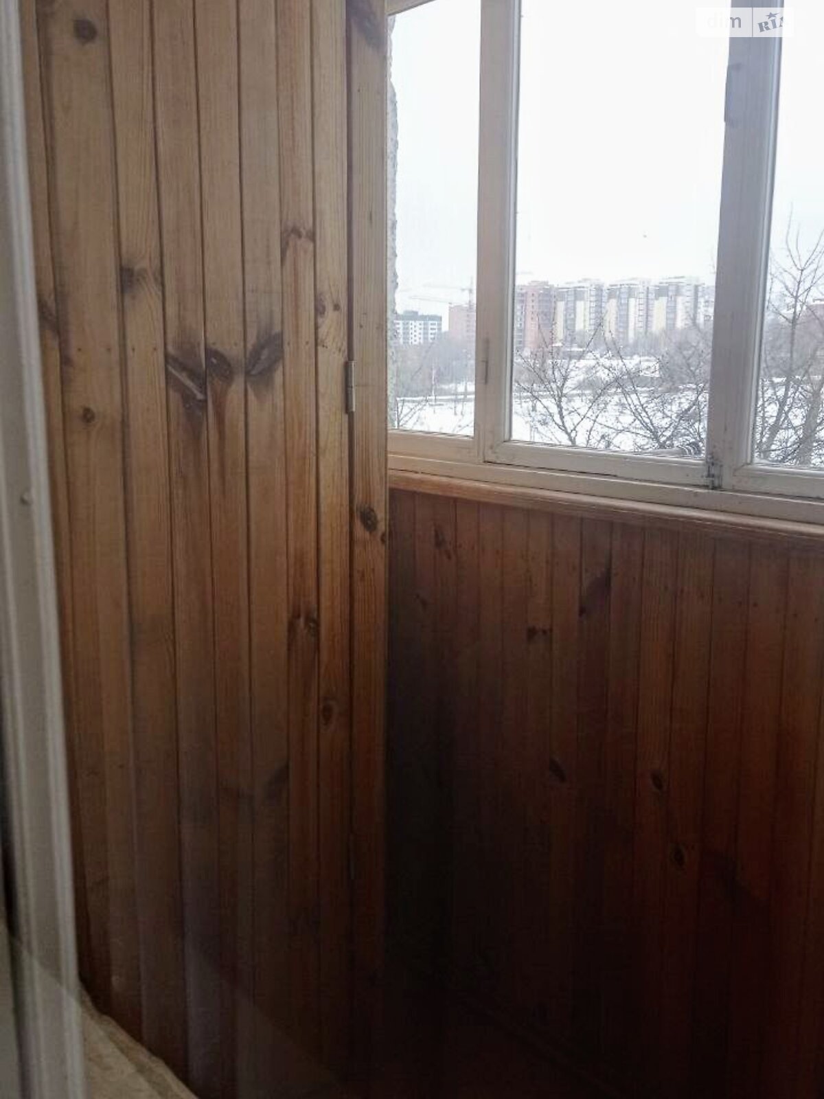 трехкомнатная квартира в Хмельницком, район Озёрный, на ул. Зализняка Максима в аренду на долгий срок помесячно фото 1 трехкомнатная квартира в Хмельницком, район Озёрный, на ул. Зализняка Максима в аренду на долгий срок помесячно фото 1
