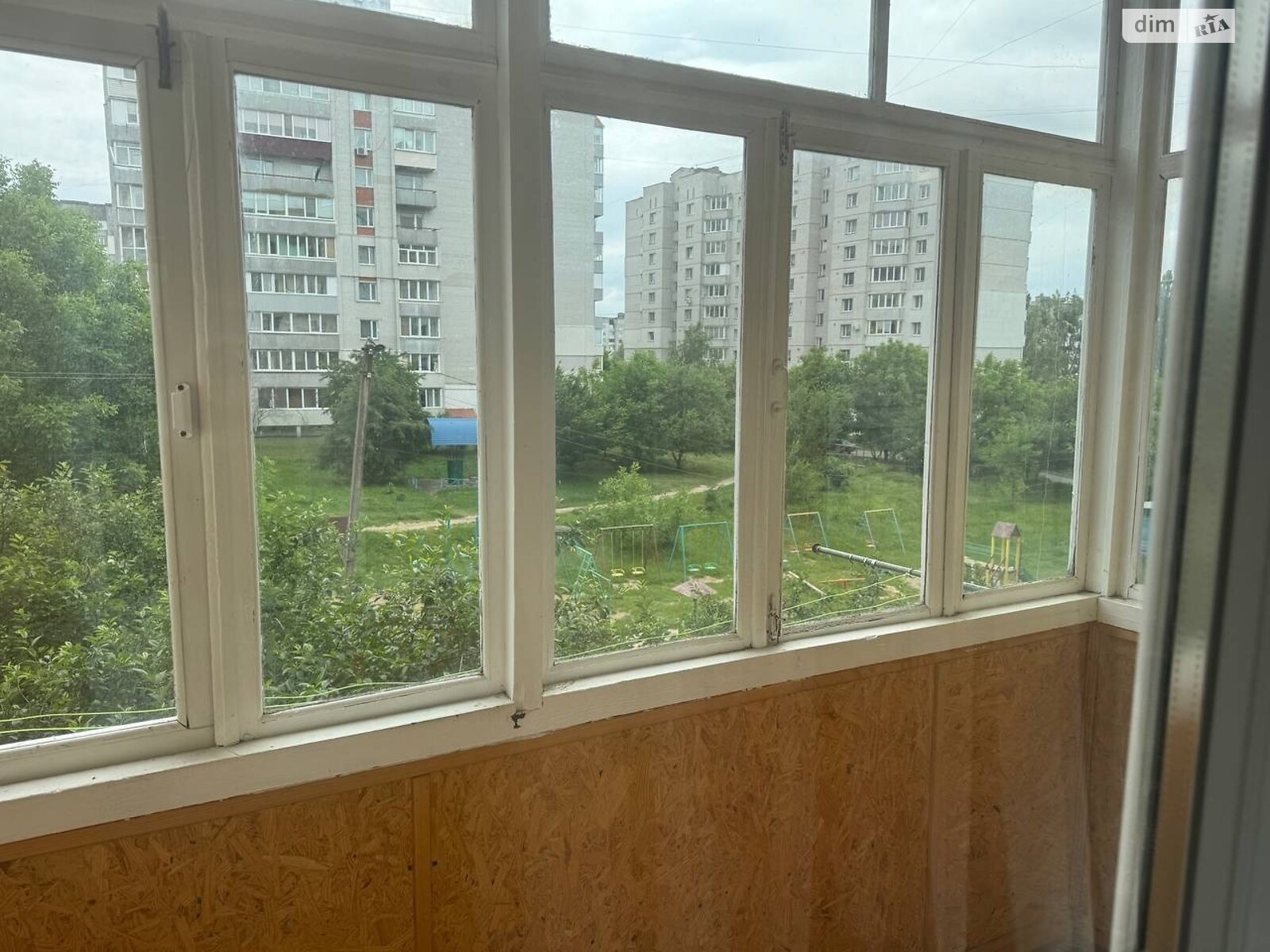 однокімнатна квартира в Хмельницькому, район Озерна, на вул. Залізняка Максима 20, кв. 133 в довготривалу оренду помісячно фото 1 однокімнатна квартира в Хмельницькому, район Озерна, на вул. Залізняка Максима 20, кв. 133 в довготривалу оренду помісячно фото 1