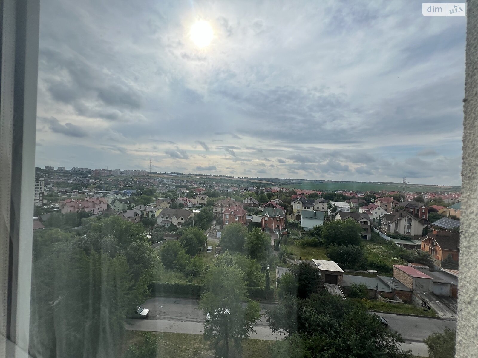 однокімнатна квартира в Хмельницькому, район Озерна, на вул. Залізняка Максима, кв. 135 в довготривалу оренду помісячно фото 1 однокімнатна квартира в Хмельницькому, район Озерна, на вул. Залізняка Максима, кв. 135 в довготривалу оренду помісячно фото 1