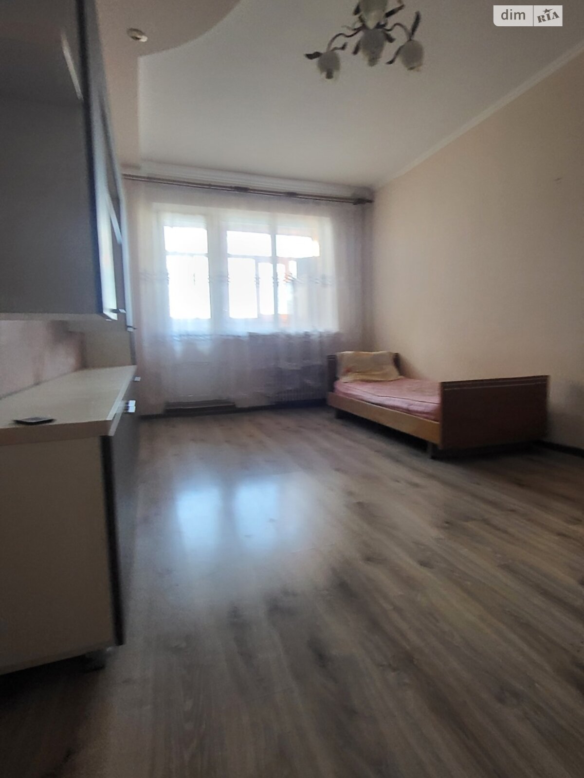 трехкомнатная квартира в Хмельницком, район Озёрный, на ул. Зализняка Максима 20/1, кв. 58 в аренду на долгий срок помесячно фото 1 трехкомнатная квартира в Хмельницком, район Озёрный, на ул. Зализняка Максима 20/1, кв. 58 в аренду на долгий срок помесячно фото 1