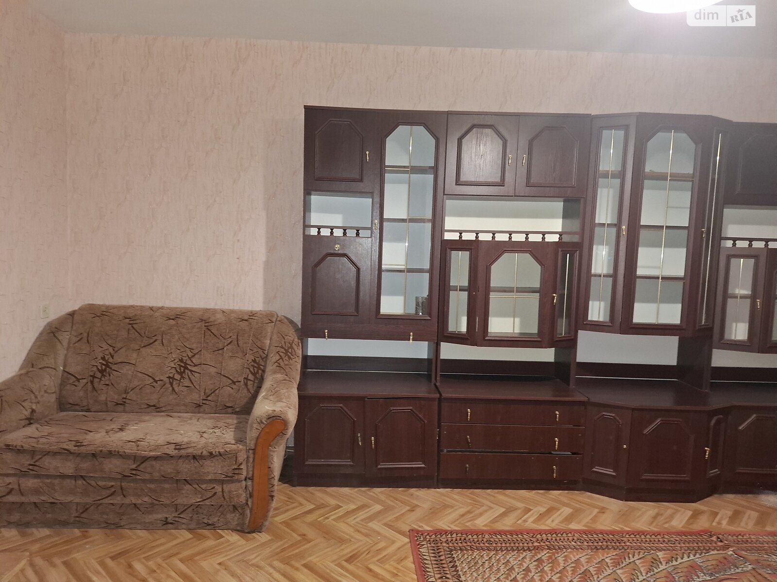 однокімнатна квартира в Хмельницькому, район Озерна, на вул. Залізняка Максима 10 в довготривалу оренду помісячно фото 1 однокімнатна квартира в Хмельницькому, район Озерна, на вул. Залізняка Максима 10 в довготривалу оренду помісячно фото 1