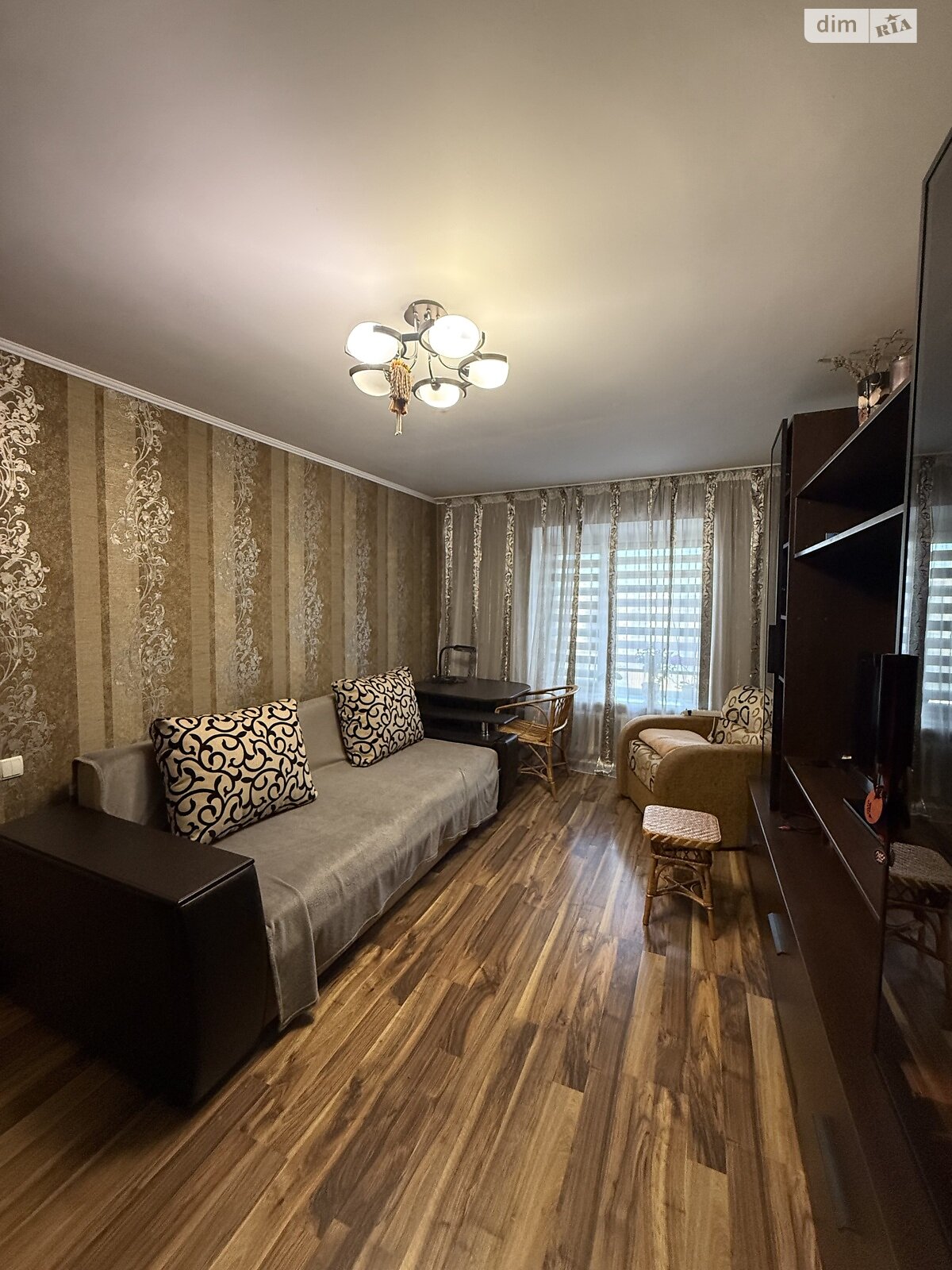 двокімнатна квартира в Хмельницькому, район План, на вул. Пілотська 7 в довготривалу оренду помісячно фото 1 двокімнатна квартира в Хмельницькому, район План, на вул. Пілотська 7 в довготривалу оренду помісячно фото 1