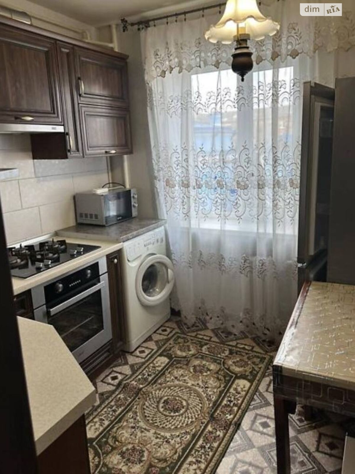 двухкомнатная квартира в Хмельницком, район Подол, на ул. Соборная 12 в аренду на долгий срок помесячно фото 1 двухкомнатная квартира в Хмельницком, район Подол, на ул. Соборная 12 в аренду на долгий срок помесячно фото 1