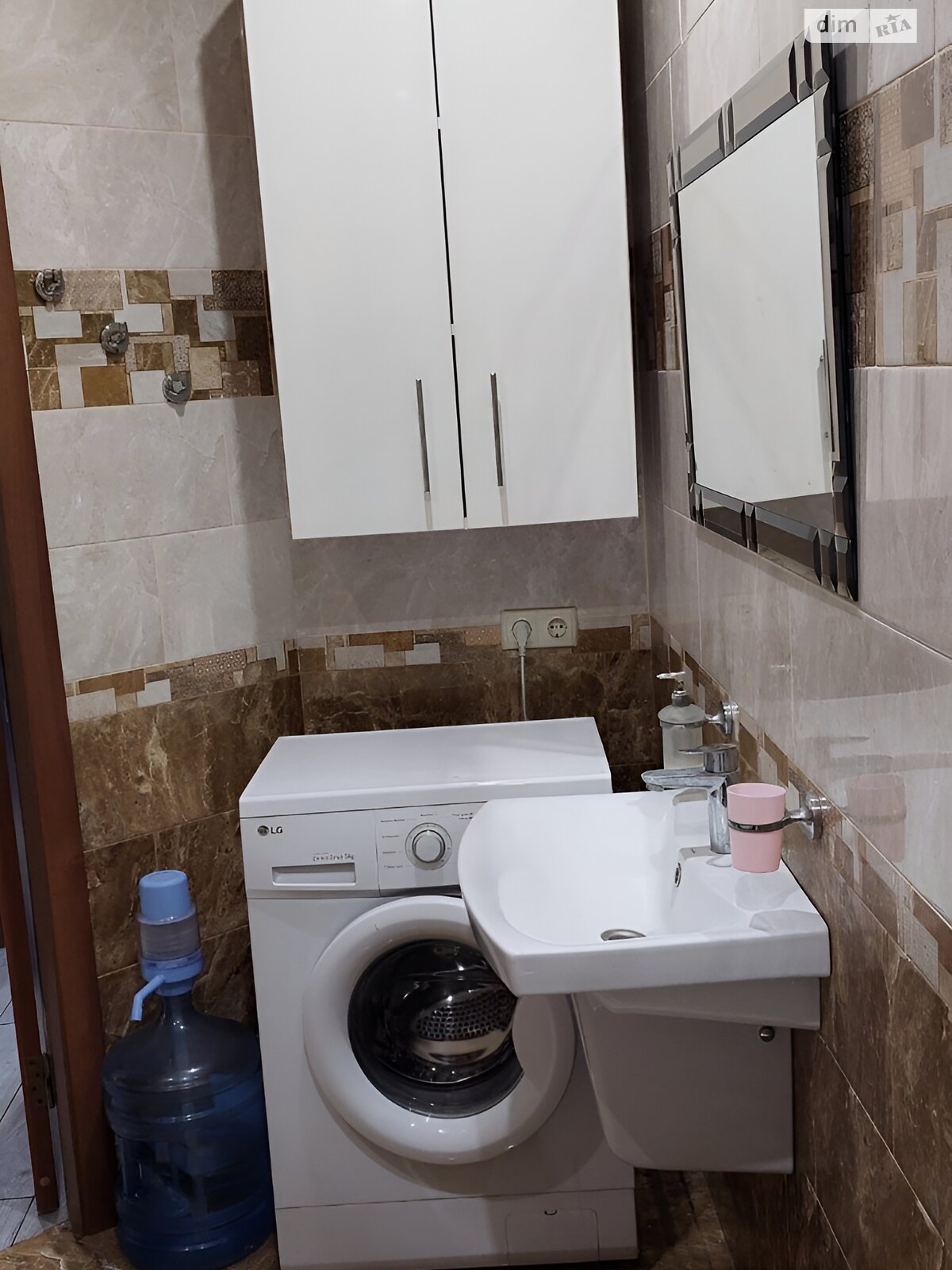 двокімнатна квартира в Хмельницькому, район Ракове, на вул. Довженка 4 в довготривалу оренду помісячно фото 1 двокімнатна квартира в Хмельницькому, район Ракове, на вул. Довженка 4 в довготривалу оренду помісячно фото 1