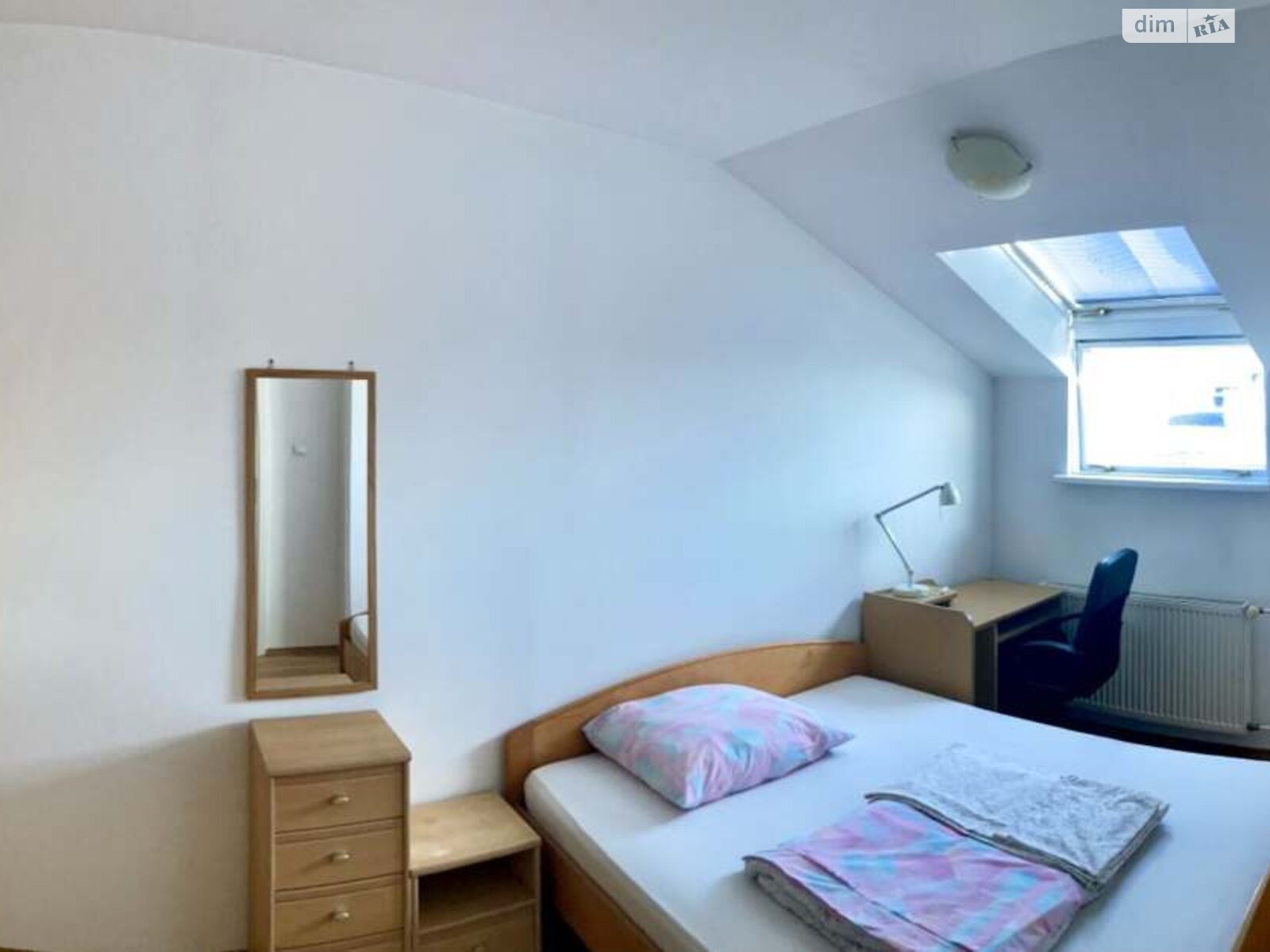 трехкомнатная квартира в Хмельницком, район Раково, на ул. Довженко 4, кв. 2 в аренду на долгий срок помесячно фото 1 трехкомнатная квартира в Хмельницком, район Раково, на ул. Довженко 4, кв. 2 в аренду на долгий срок помесячно фото 1