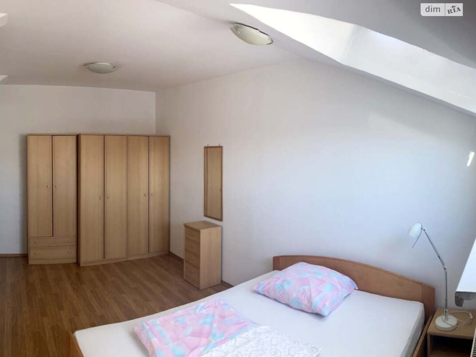 трехкомнатная квартира в Хмельницком, район Раково, на ул. Довженко 4, кв. 2 в аренду на долгий срок помесячно фото 1 трехкомнатная квартира в Хмельницком, район Раково, на ул. Довженко 4, кв. 2 в аренду на долгий срок помесячно фото 1