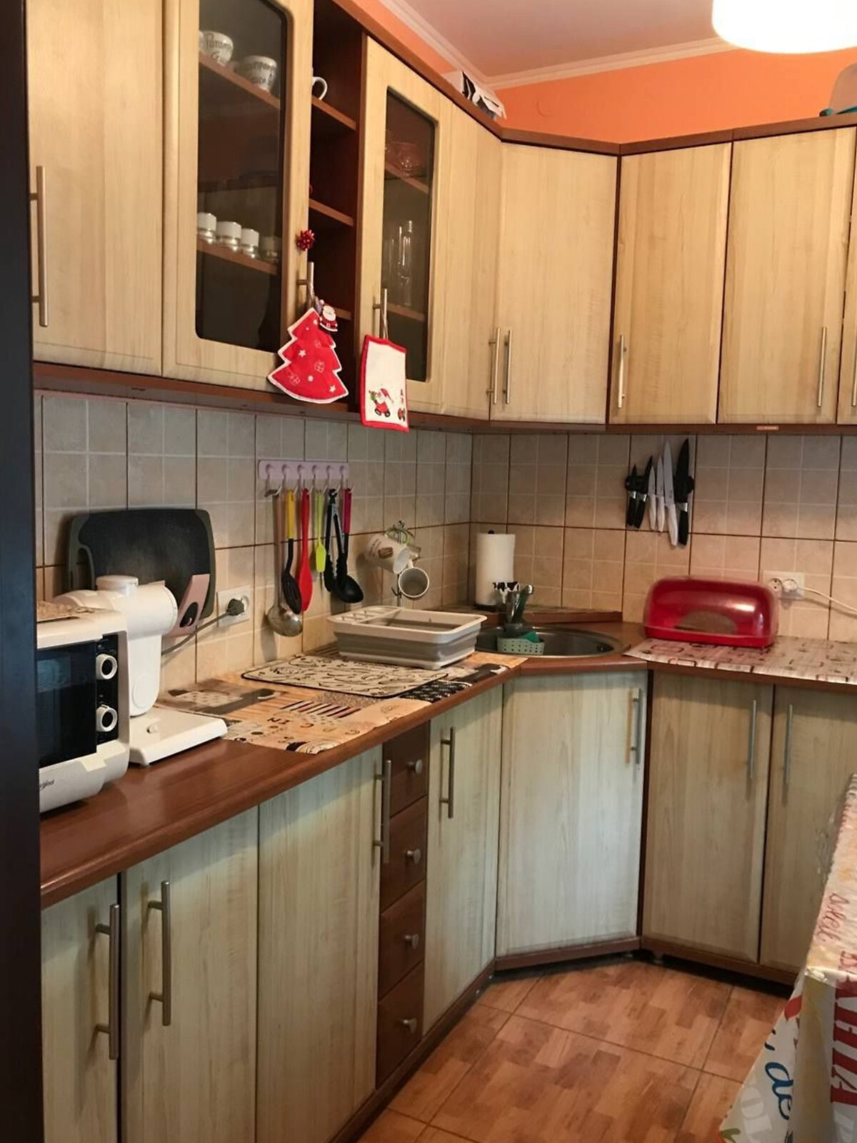 однокомнатная квартира в Хмельницком, район Раково, на ул. Героя Украины Дмитрия Васильева 9 в аренду на долгий срок помесячно фото 1 однокомнатная квартира в Хмельницком, район Раково, на ул. Героя Украины Дмитрия Васильева 9 в аренду на долгий срок помесячно фото 1