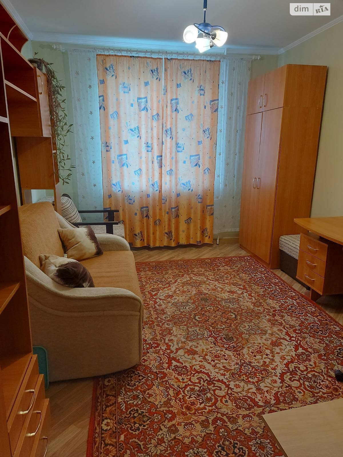 трехкомнатная квартира в Хмельницком, район Раково, на ул. Майборского 13 в аренду на долгий срок помесячно фото 1