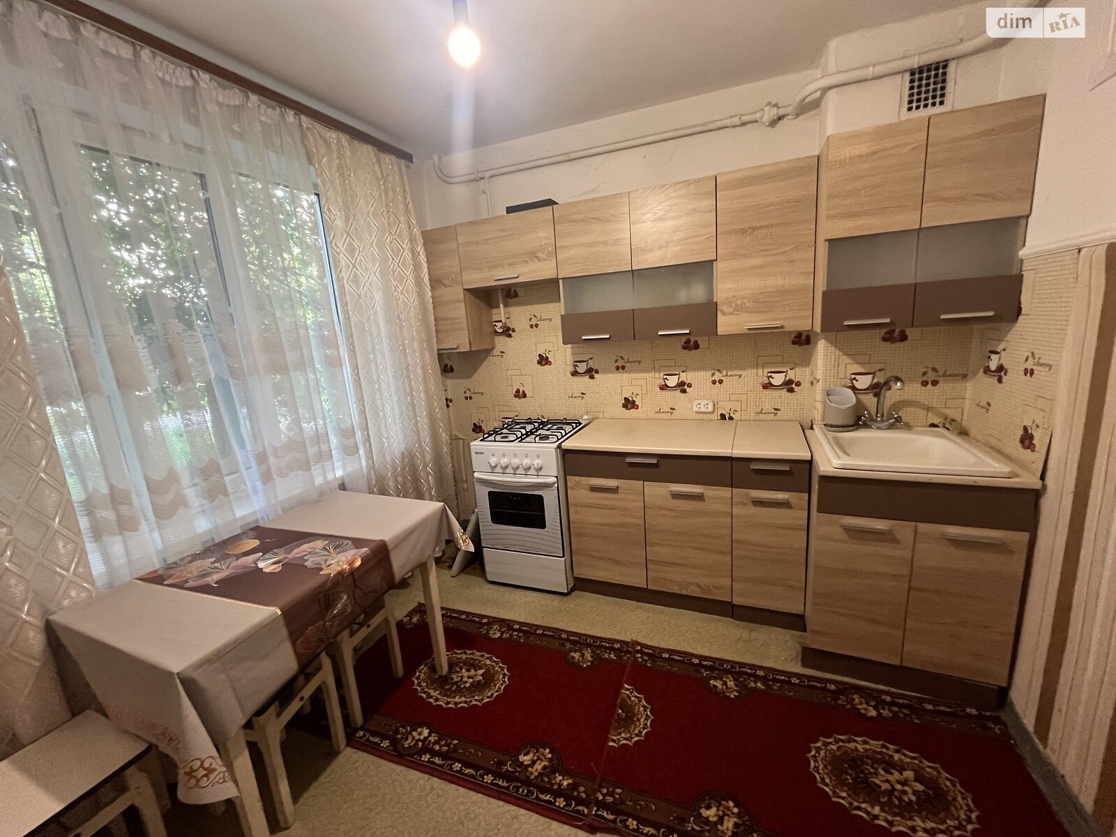 однокімнатна квартира в Хмельницькому, район Ракове, на вул. Майборського 4 в довготривалу оренду помісячно фото 1 однокімнатна квартира в Хмельницькому, район Ракове, на вул. Майборського 4 в довготривалу оренду помісячно фото 1
