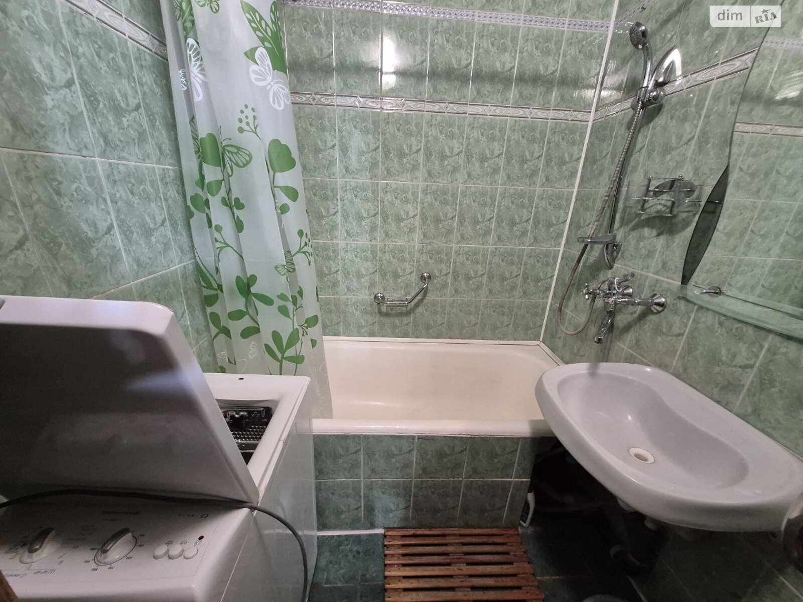 трехкомнатная квартира в Хмельницком, район Раково, на ул. Майборского в аренду на долгий срок помесячно фото 1