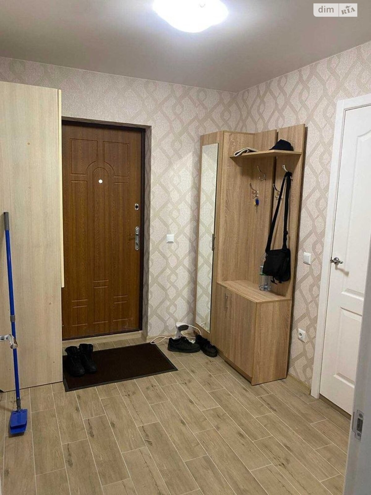 однокімнатна квартира в Хмельницькому, район Старе місто (старий базар), на вул. Проскурівського Підпілля 110 в довготривалу оренду помісячно фото 1 однокімнатна квартира в Хмельницькому, район Старе місто (старий базар), на вул. Проскурівського Підпілля 110 в довготривалу оренду помісячно фото 1